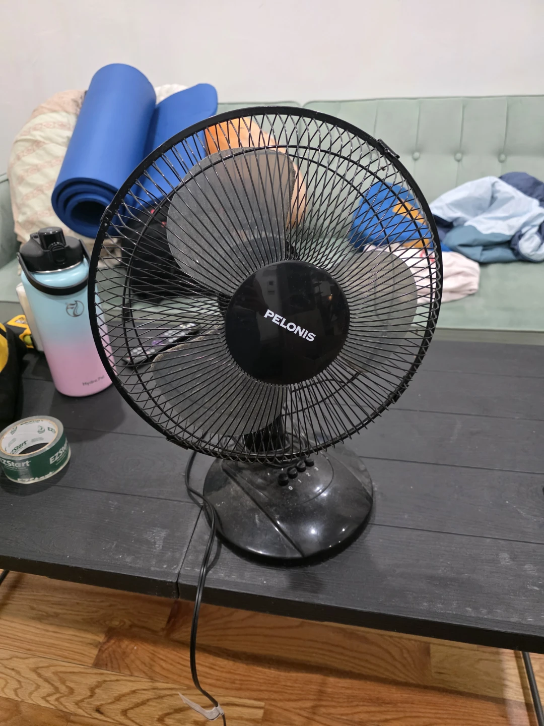Pelonis Black Desk Fan