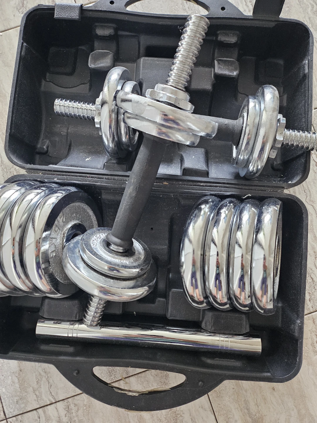 La Lune 30kg Chrome Dumbbell Set with Case - photo 2