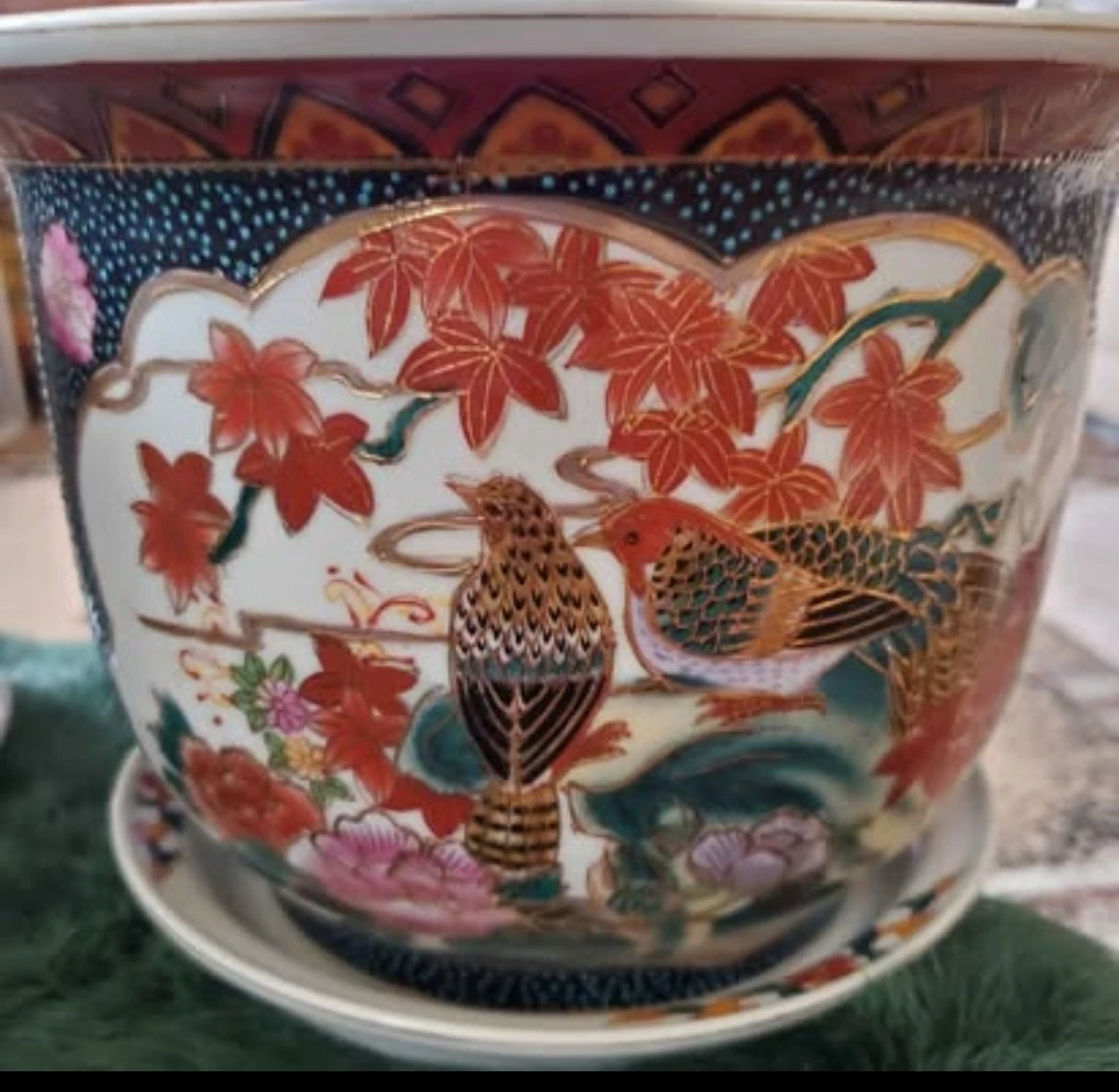 Set of 2 Decorative Ceramic Planters with Saucers - photo 3