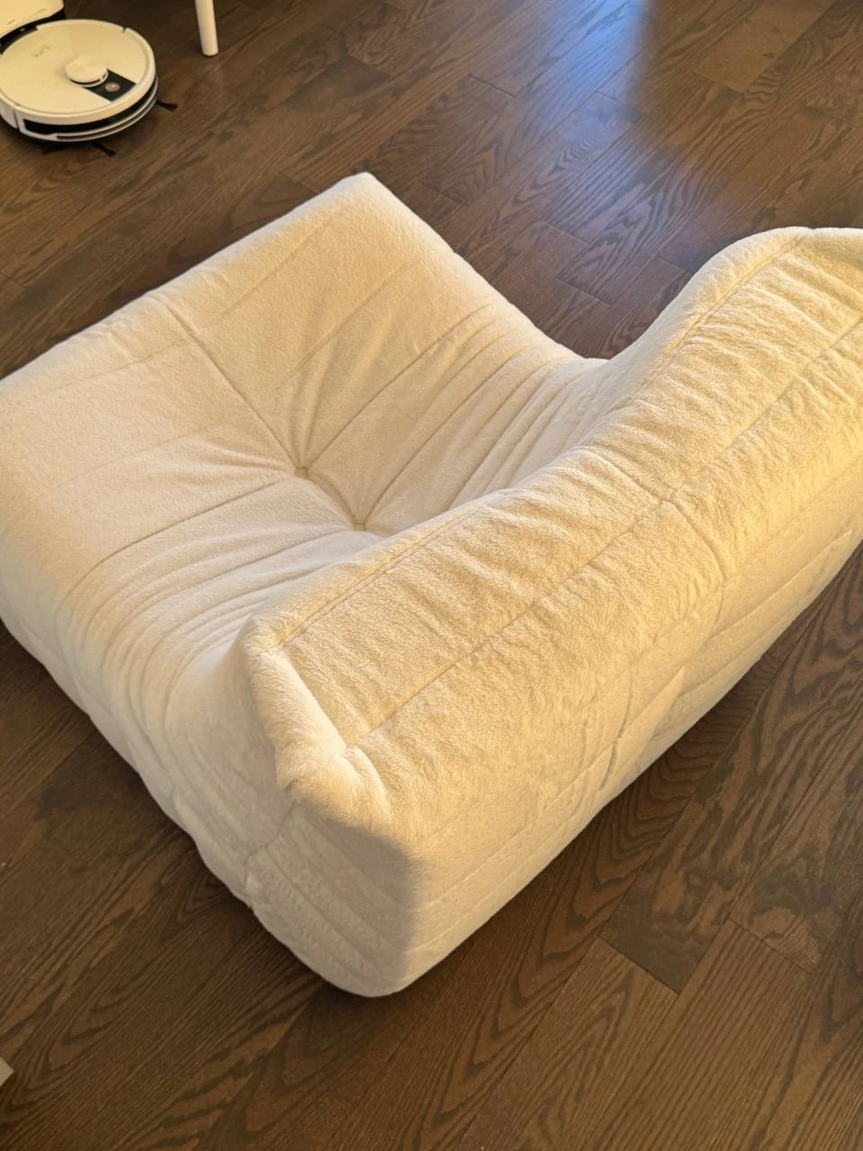 Pair of White Bean Bag Chairs - photo 2