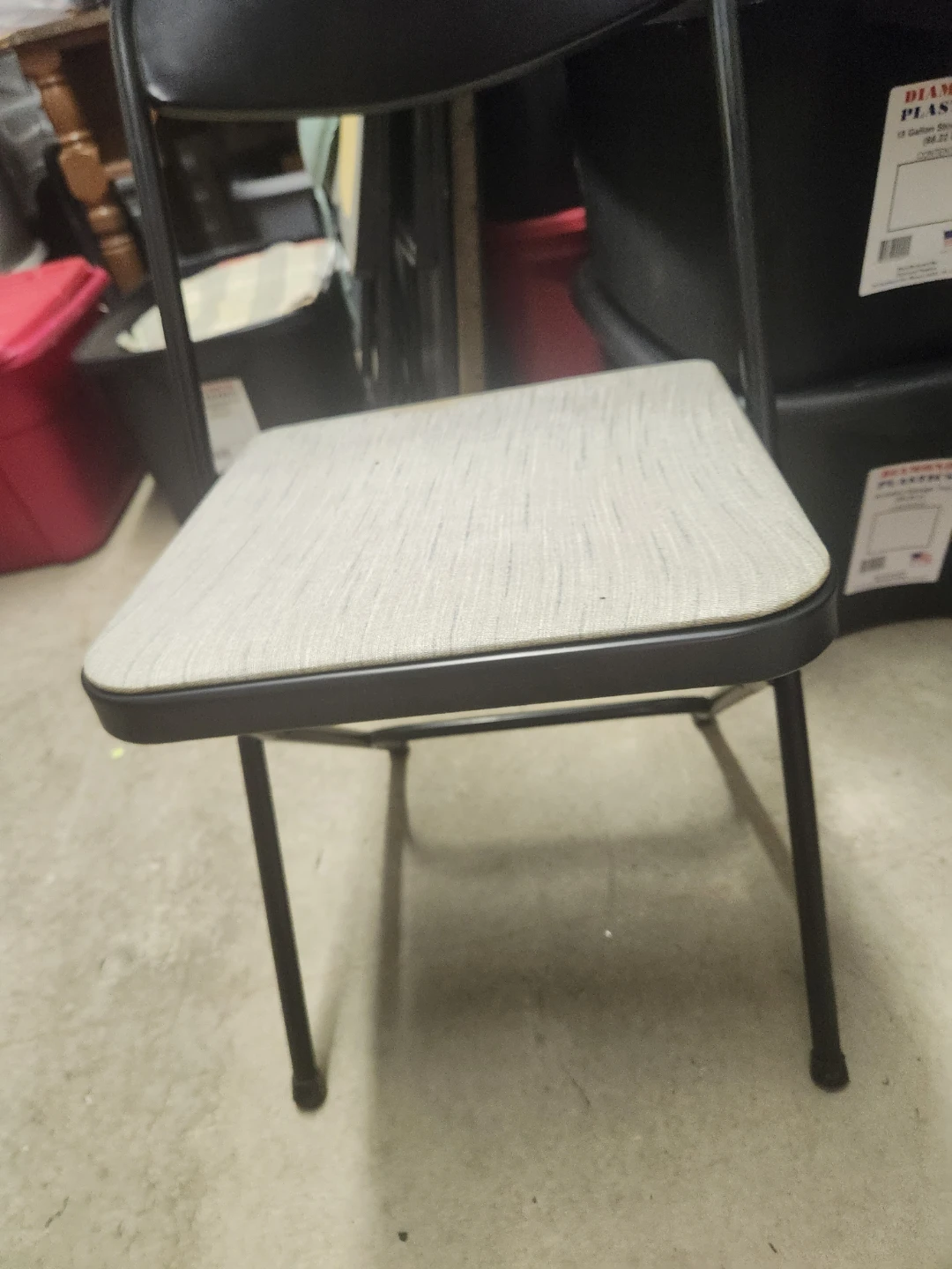 Samsonite Folding Chairs and Table - photo 2