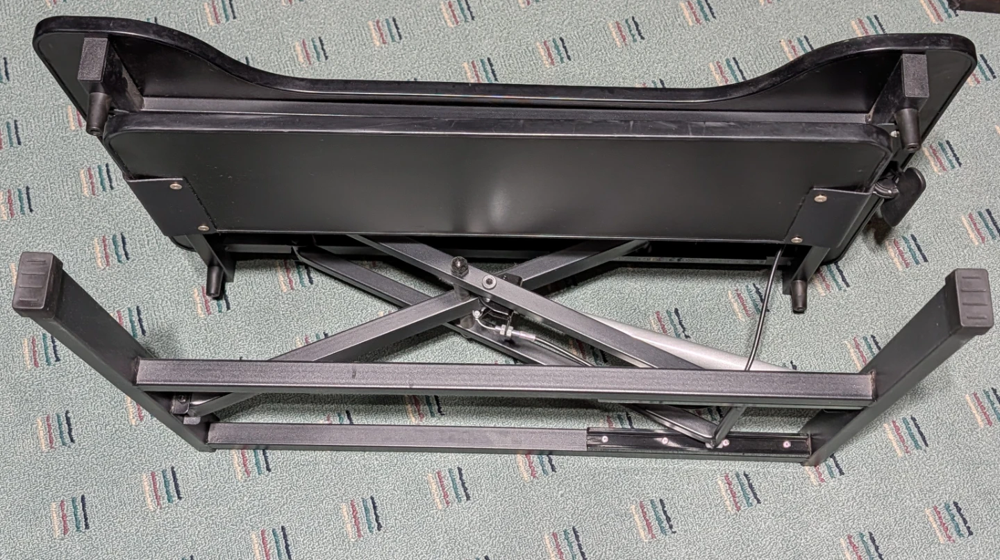 Adjustable Standing Desk Converter - photo 3