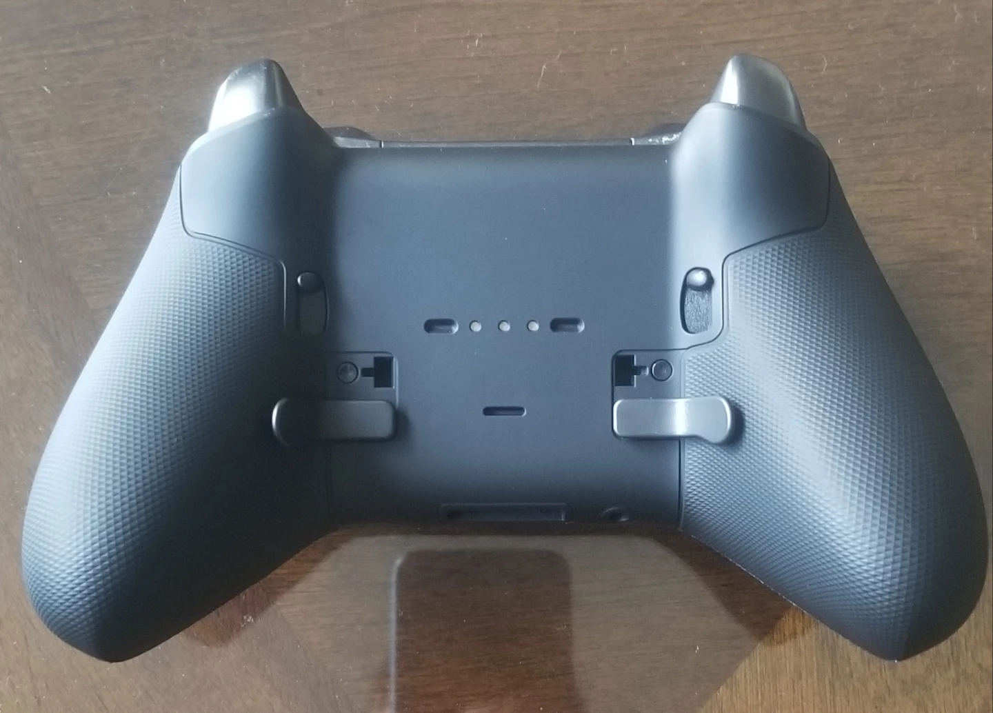 Xbox Elite Series 2 Wireless Controller with 2 Back Paddles - photo 2
