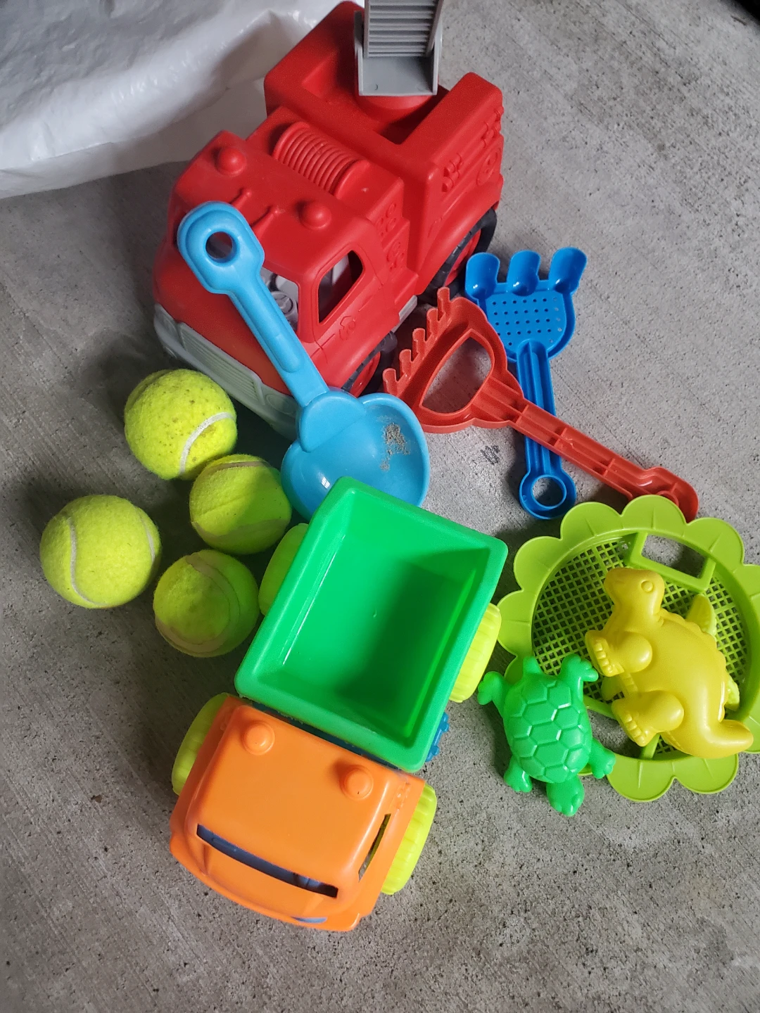 Kids Sandbox Toy Set with Truck and Accessories