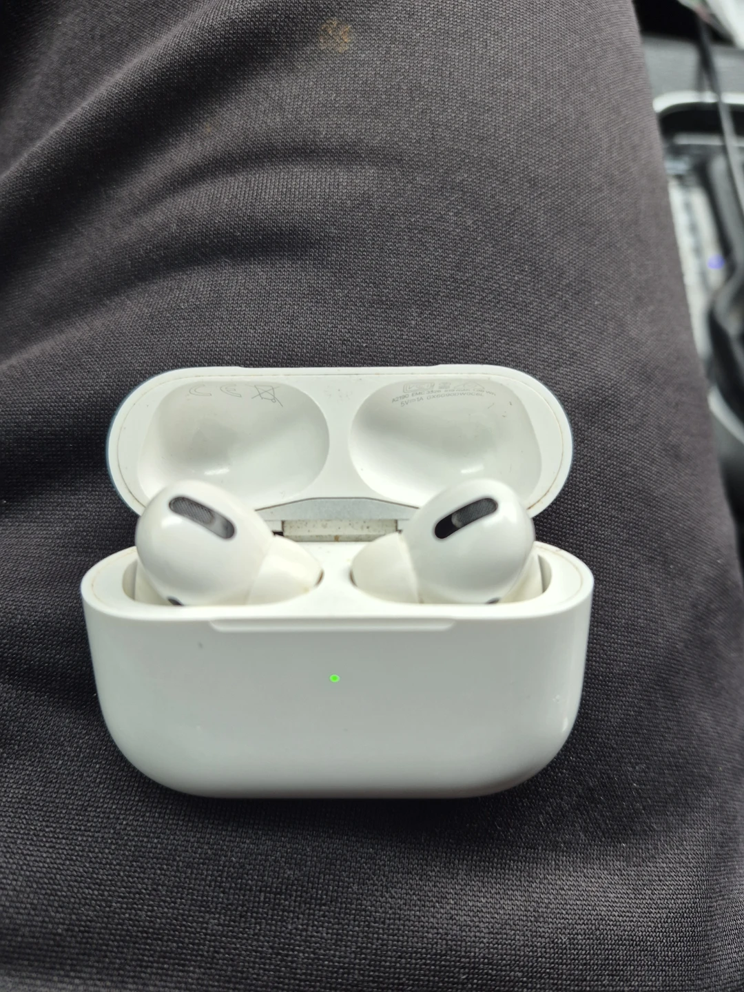 Apple AirPods Pro 1st gen
