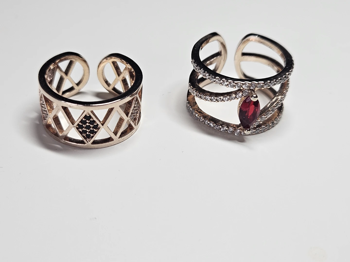 Pretty Adjustable Rings - photo 2