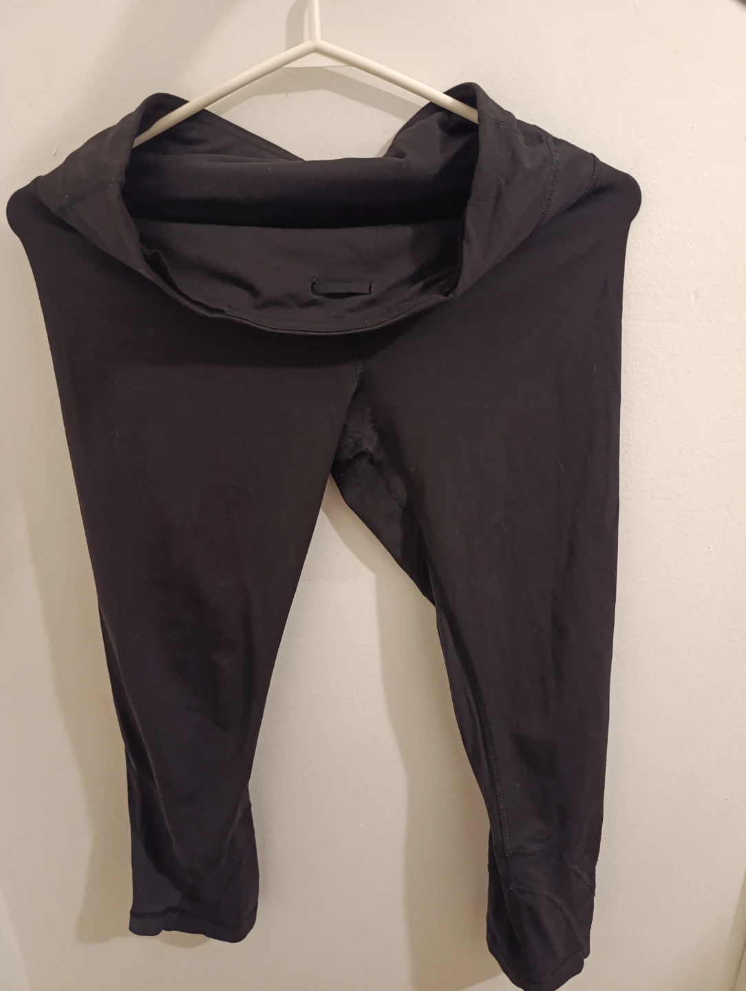 Lululemon Athletica Women's Capris - photo 5