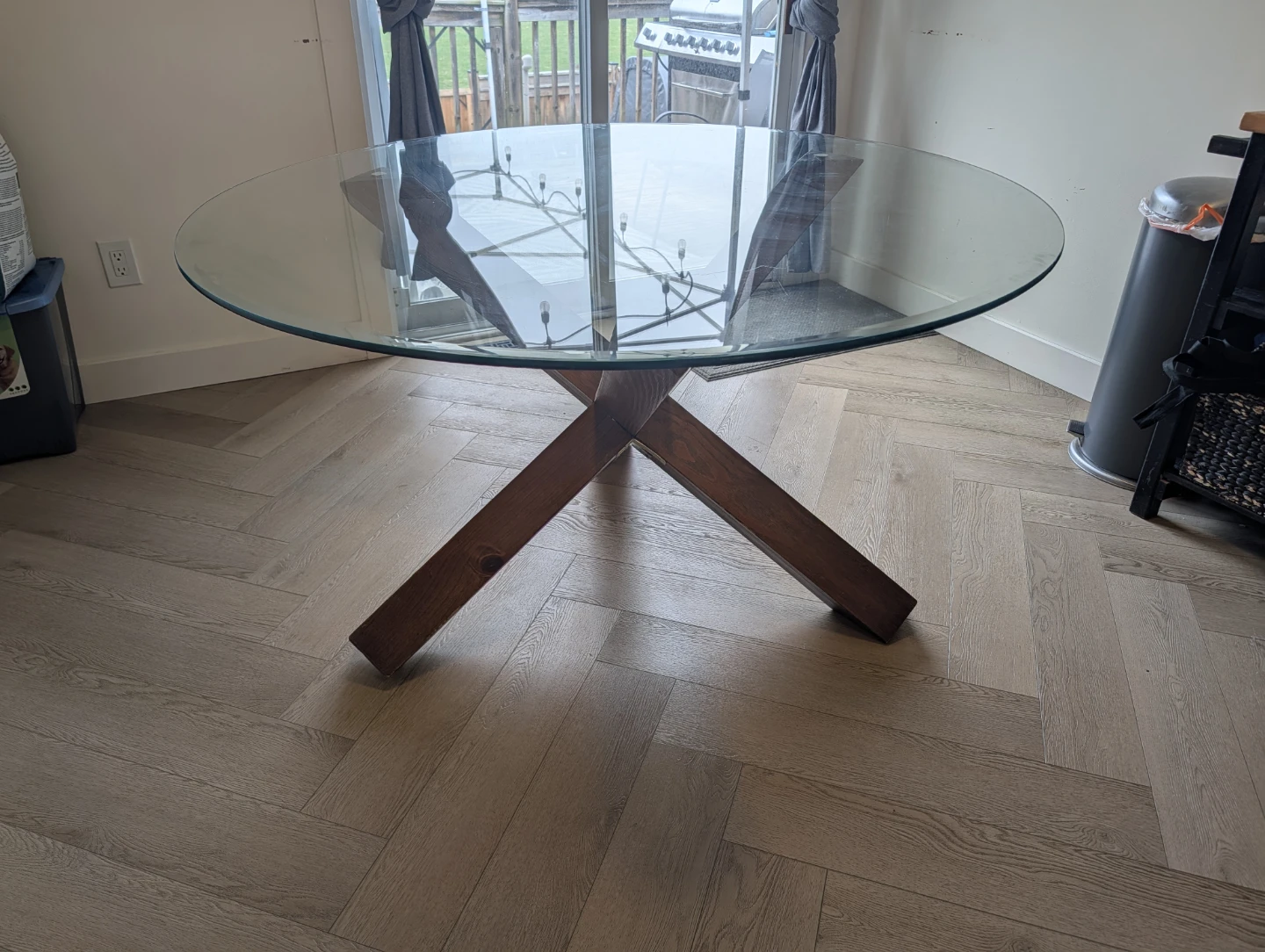 City Villa Driftwood Round Dining Table - photo 2