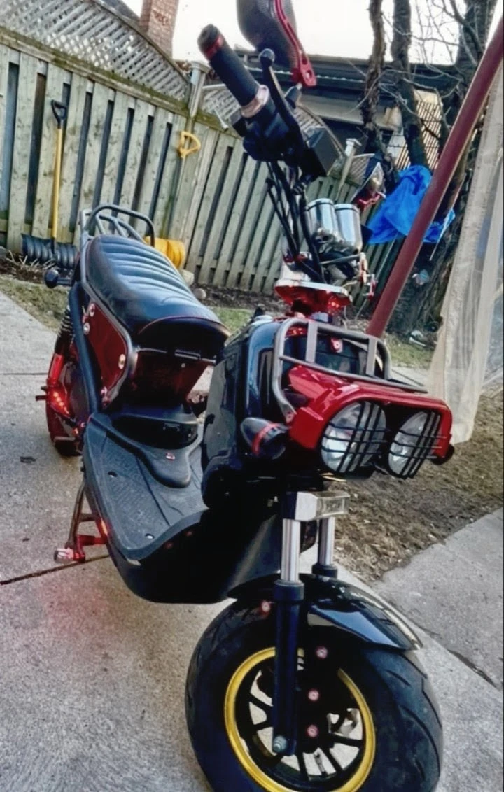 Electric Scooter E-MX with Custom LED Lights & Extra Speed