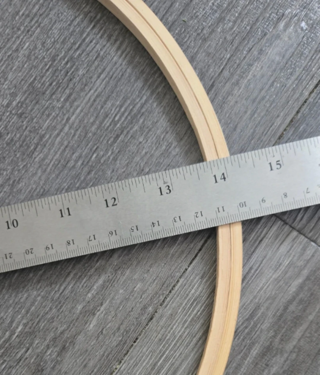 Large wood embroidery hoop - 14 Inch 🧵 - photo 3
