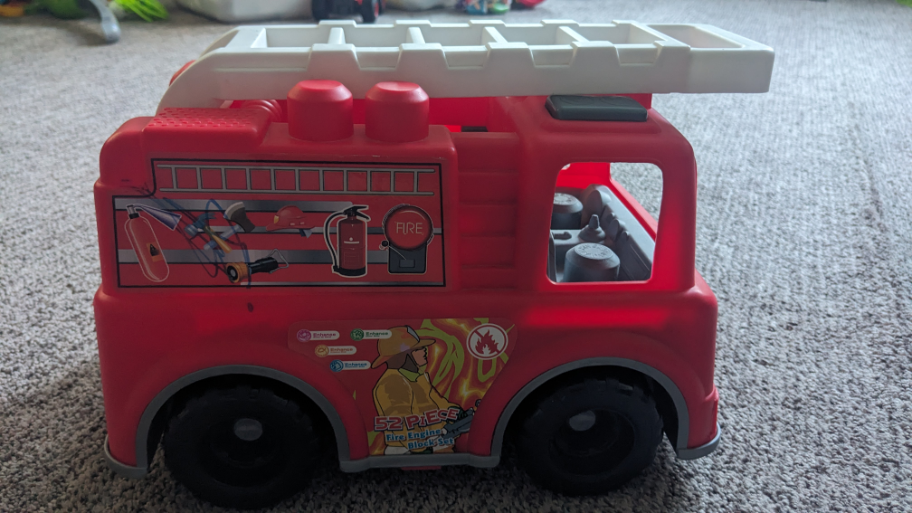 Mega Bloks 52 Piece Fire Engine Building Set