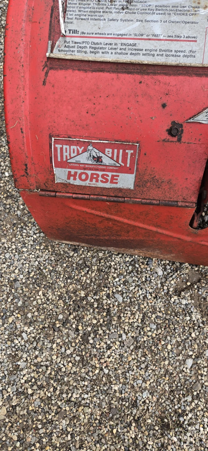 Troy-Bilt Horse Tiller - photo 3