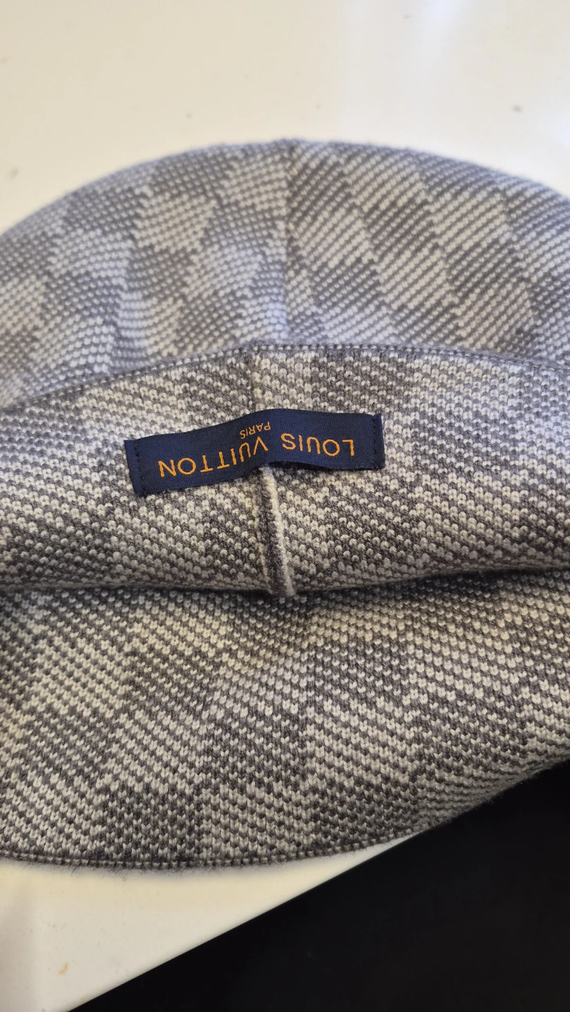 Louis Vuitton Paris Beanie - photo 2