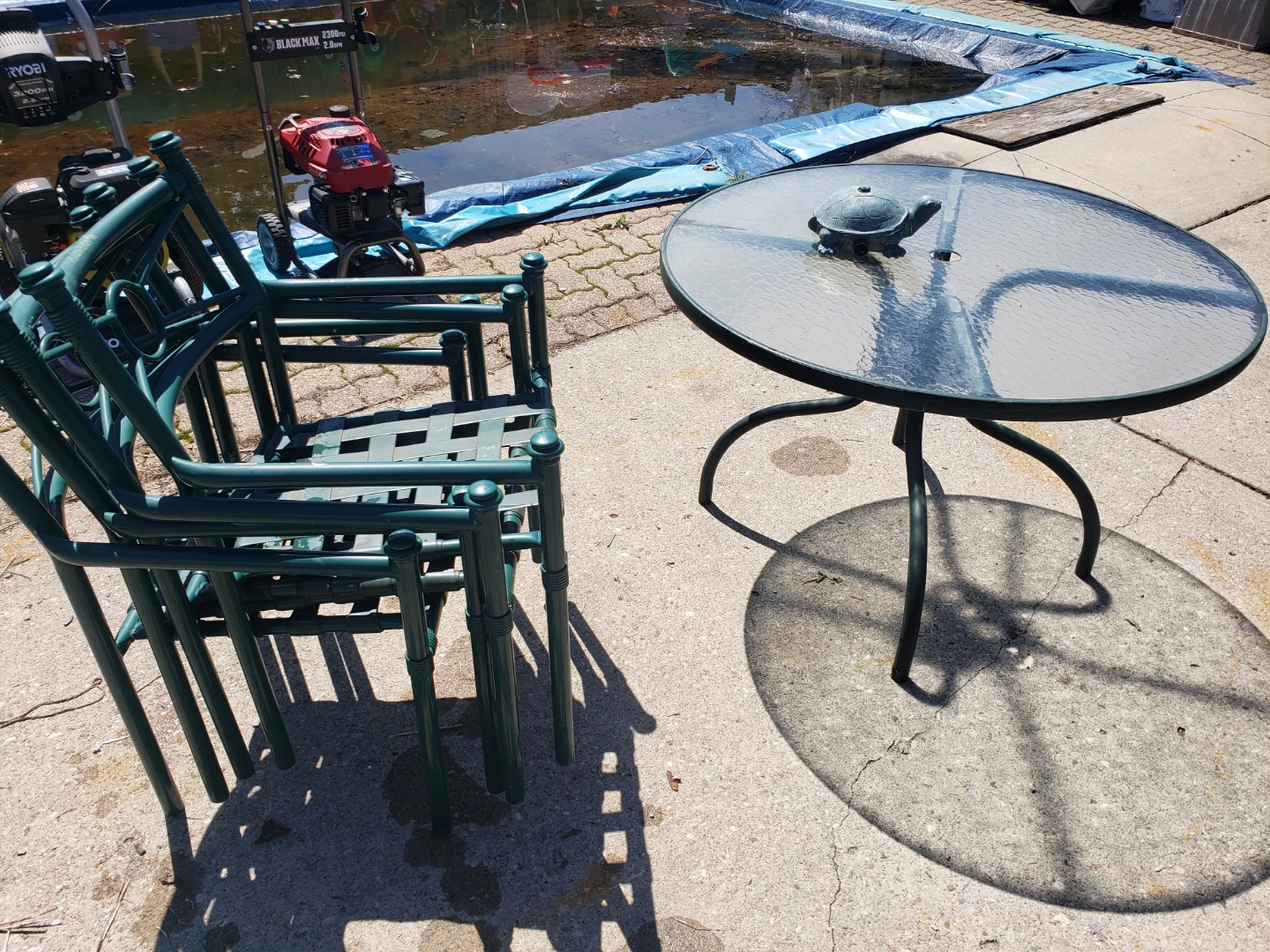 Patio Set with Round Glass Table - photo 3