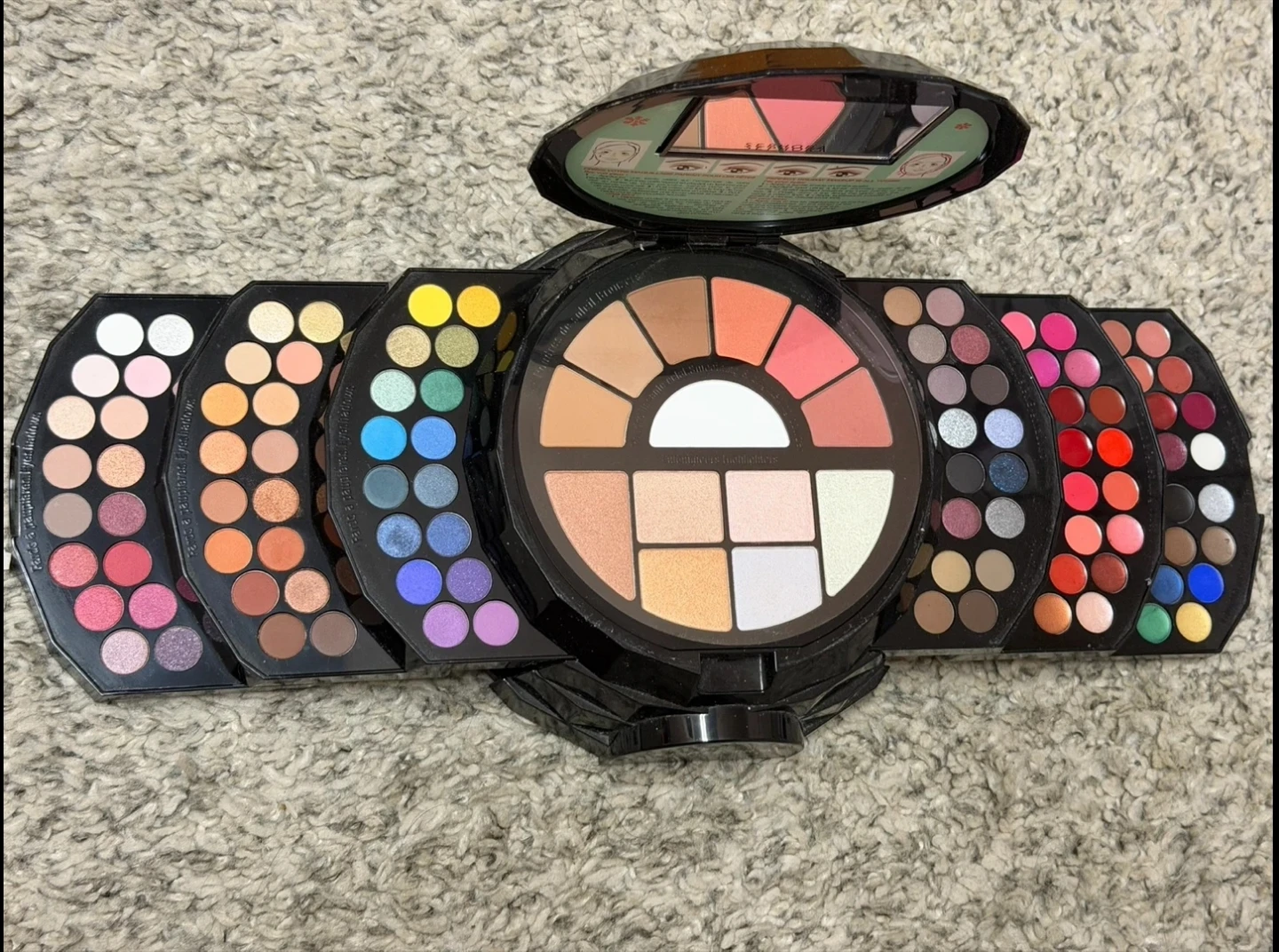 Sephora Colour Collection Makeup Palette