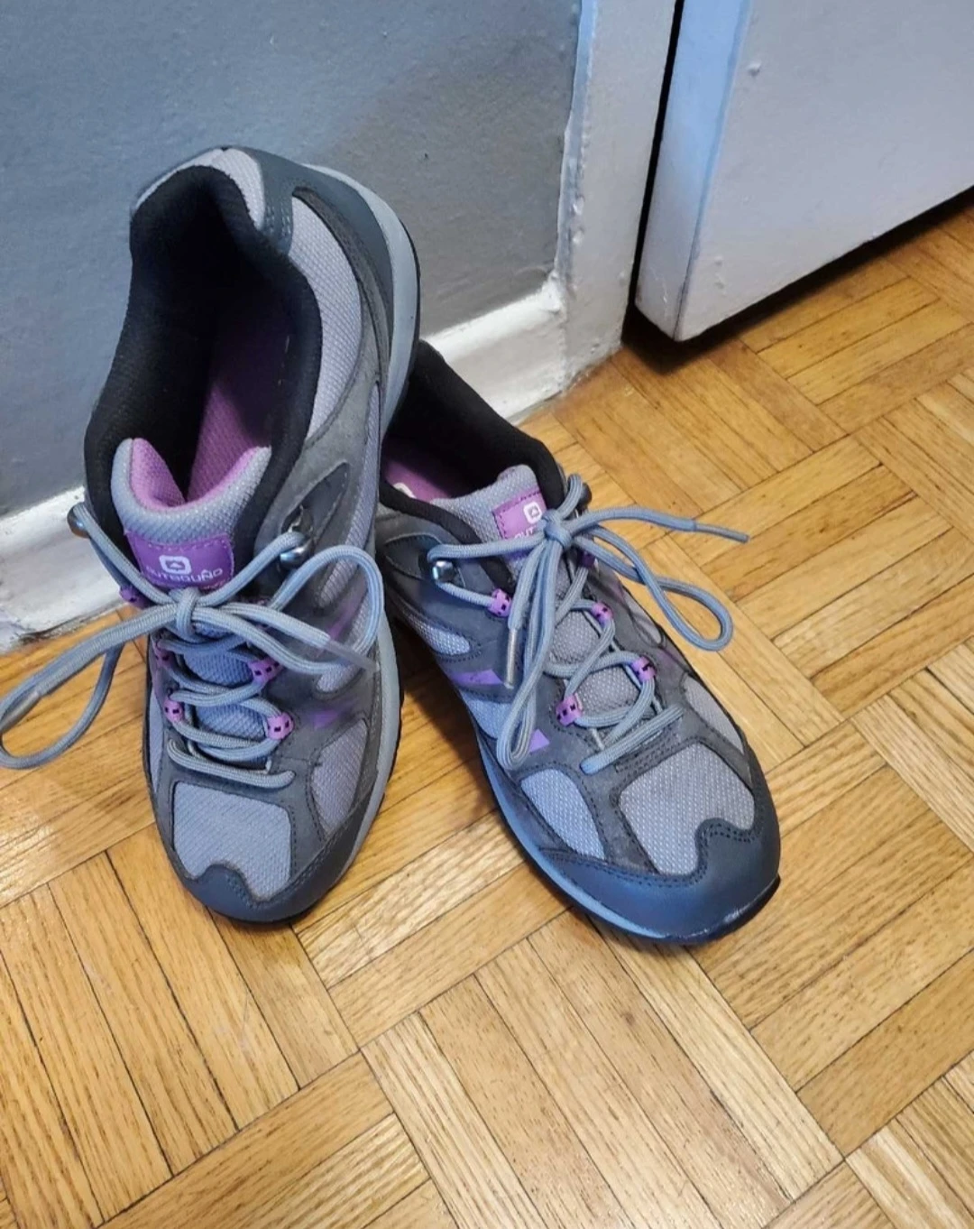Women's / Girl's OutBound Shoes Size 8 - photo 2