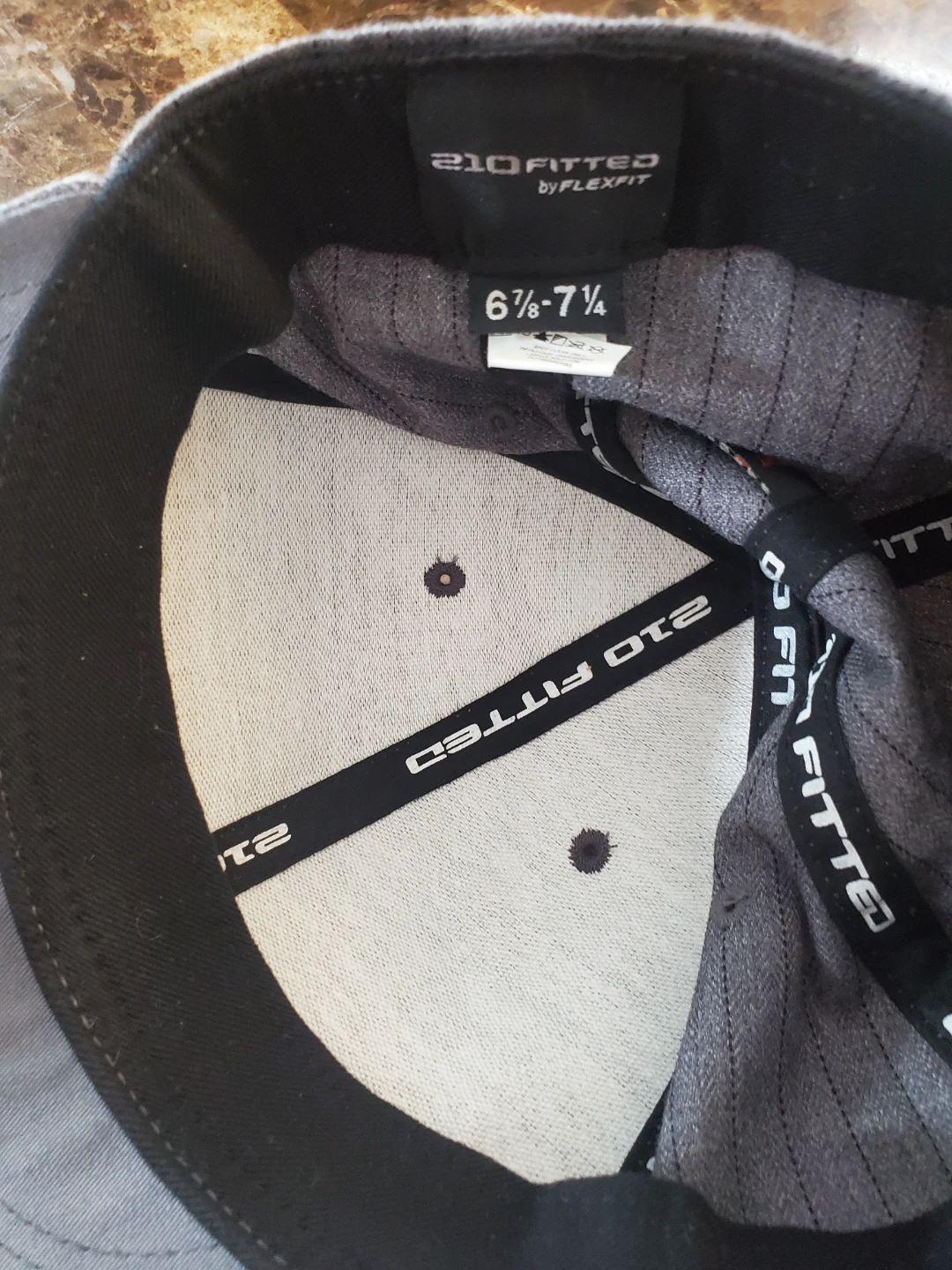 Men's  / Boys  Grey DC Hat - photo 3