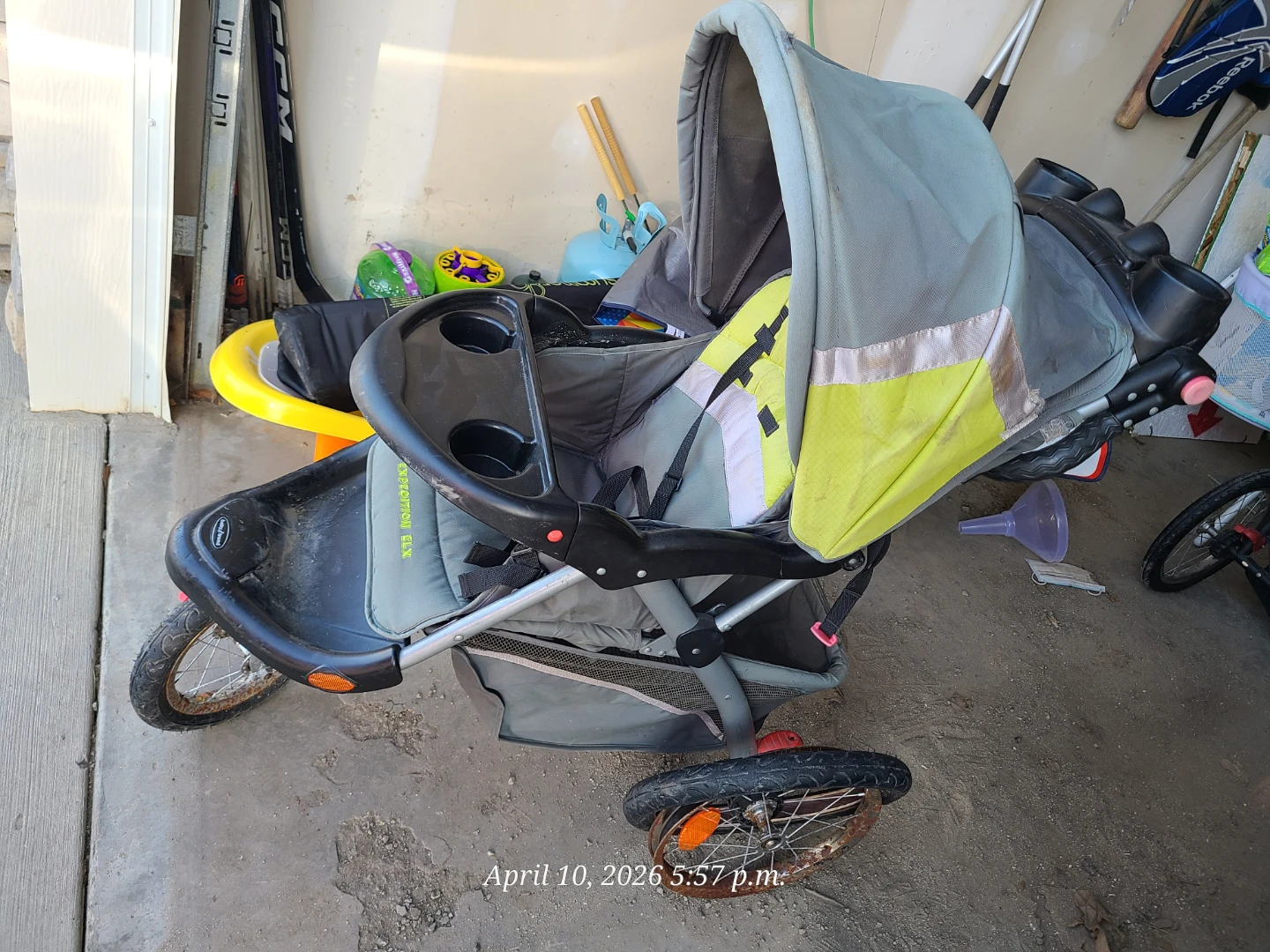 Baby Trend Expedition Jogger Stroller