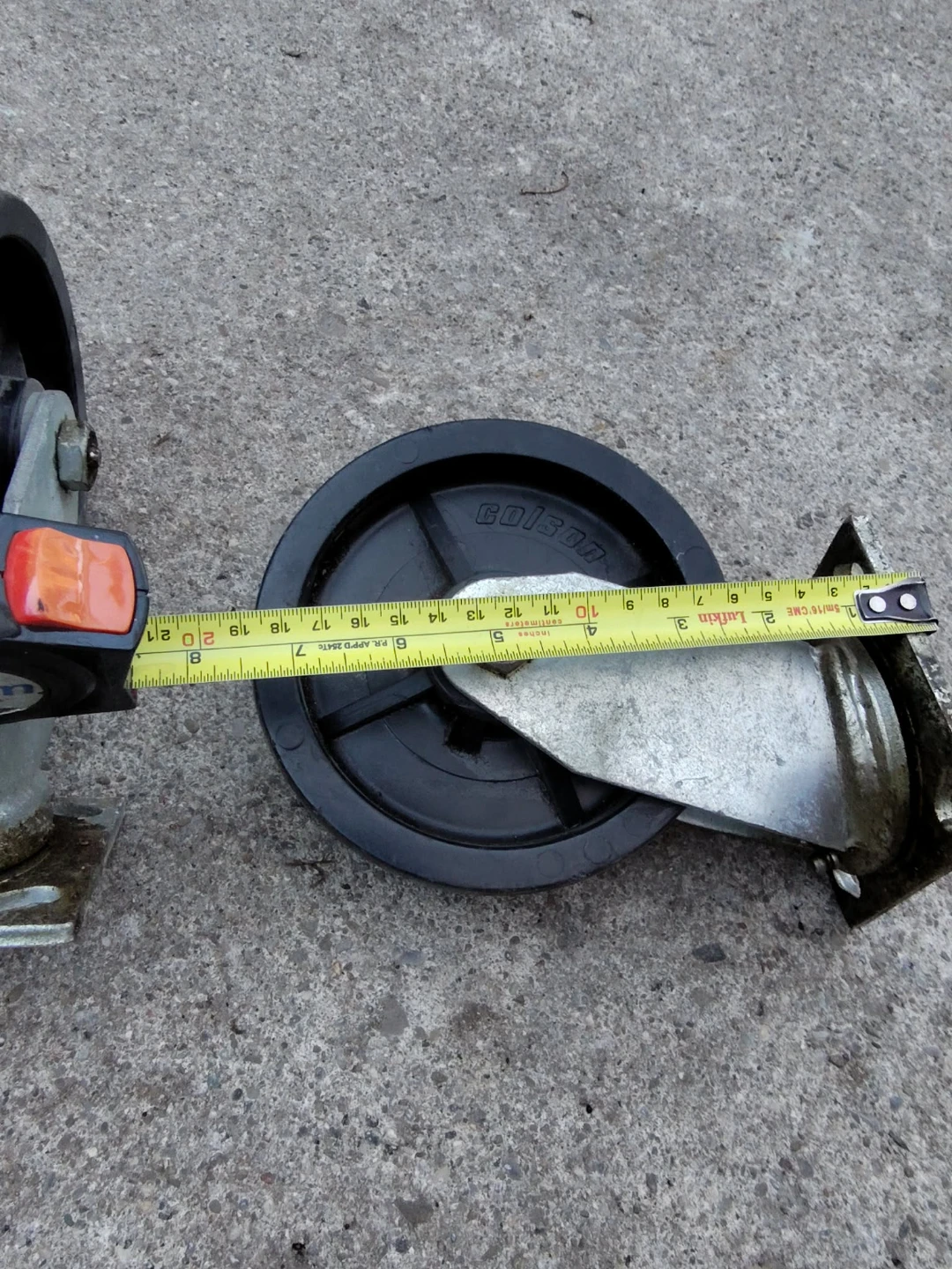 Good condition swivel plate casters - photo 5