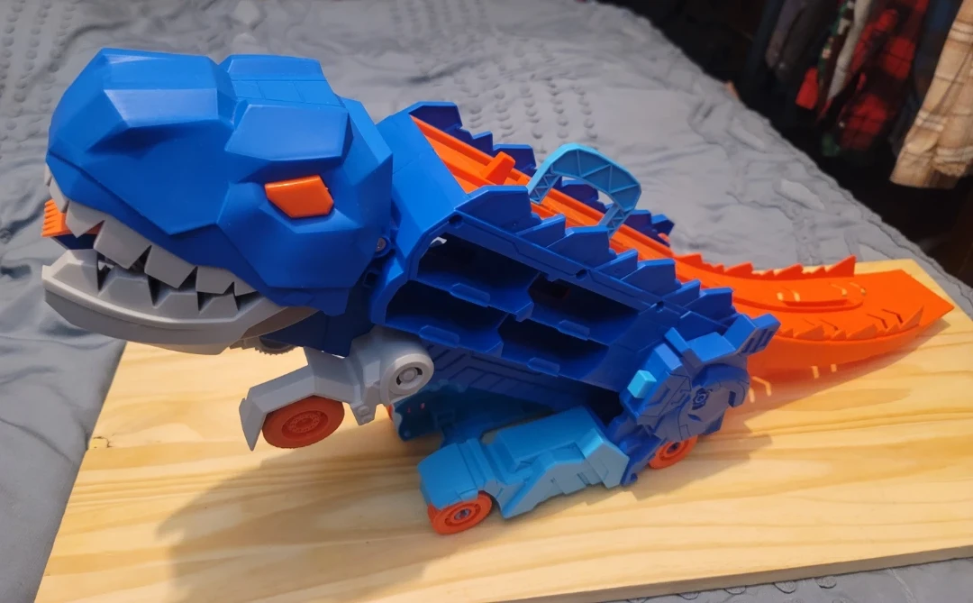 Hot Wheels Ultimate t-rex transporter - photo 2