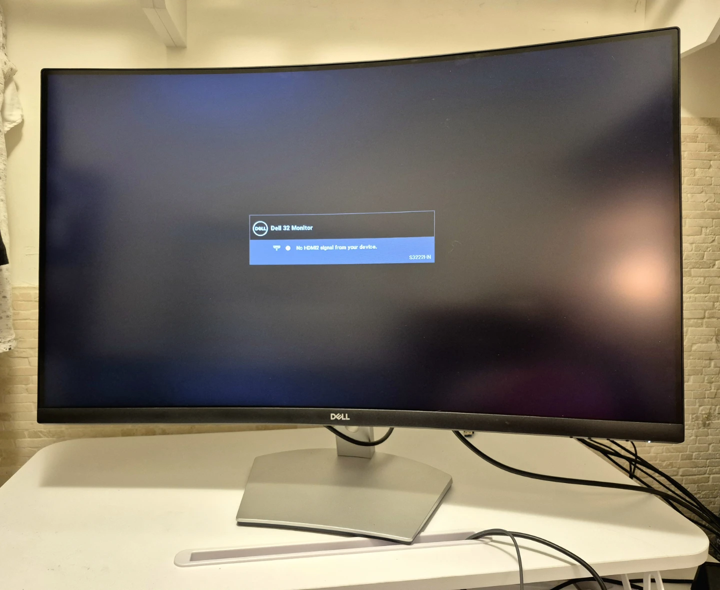 Dell 32" Curved FHD Monitor – S3222HN (Barely Used)