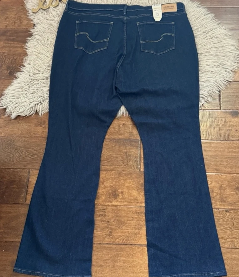 Levi Strauss Signature Mid Rise Bootcut Jeans - photo 2