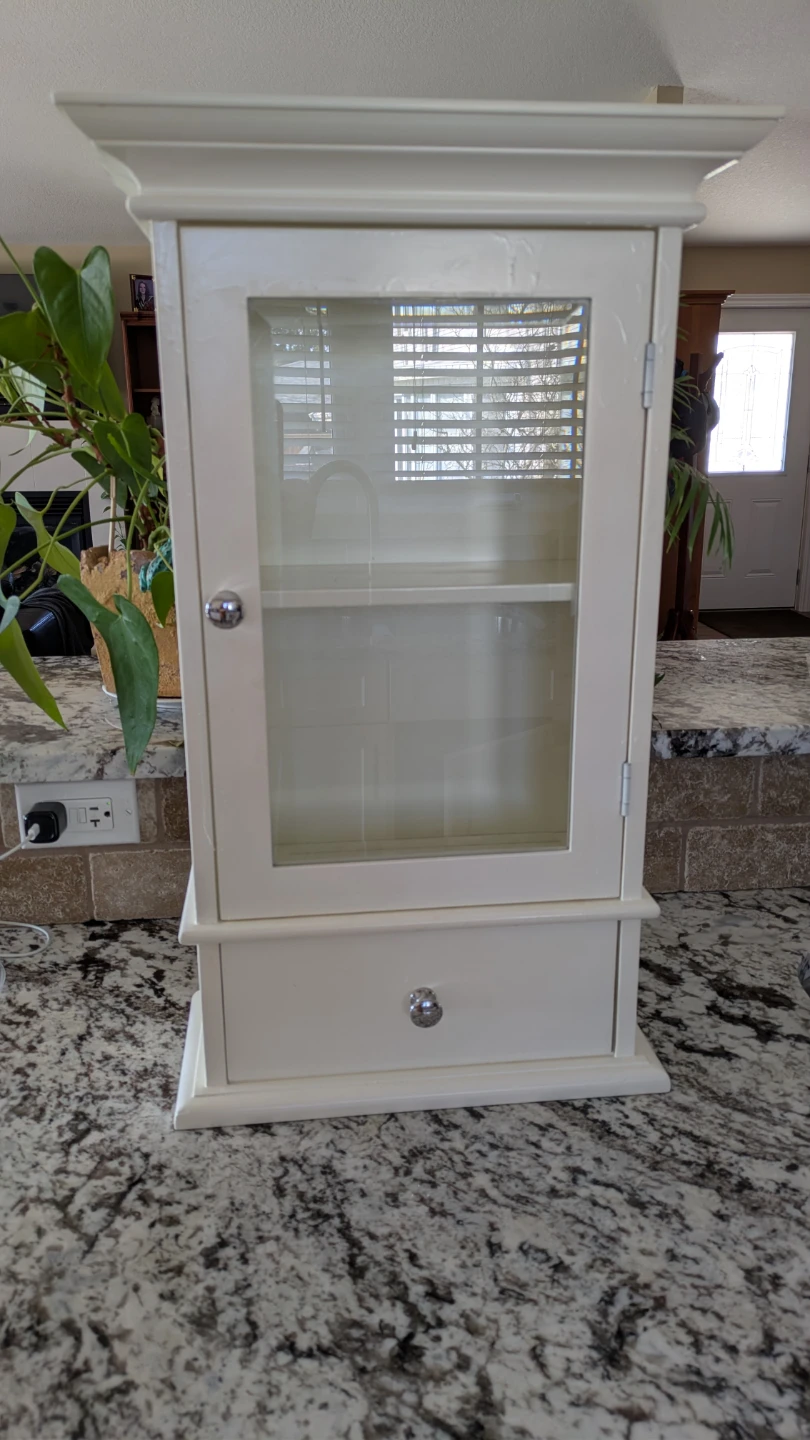 WALL CABINET