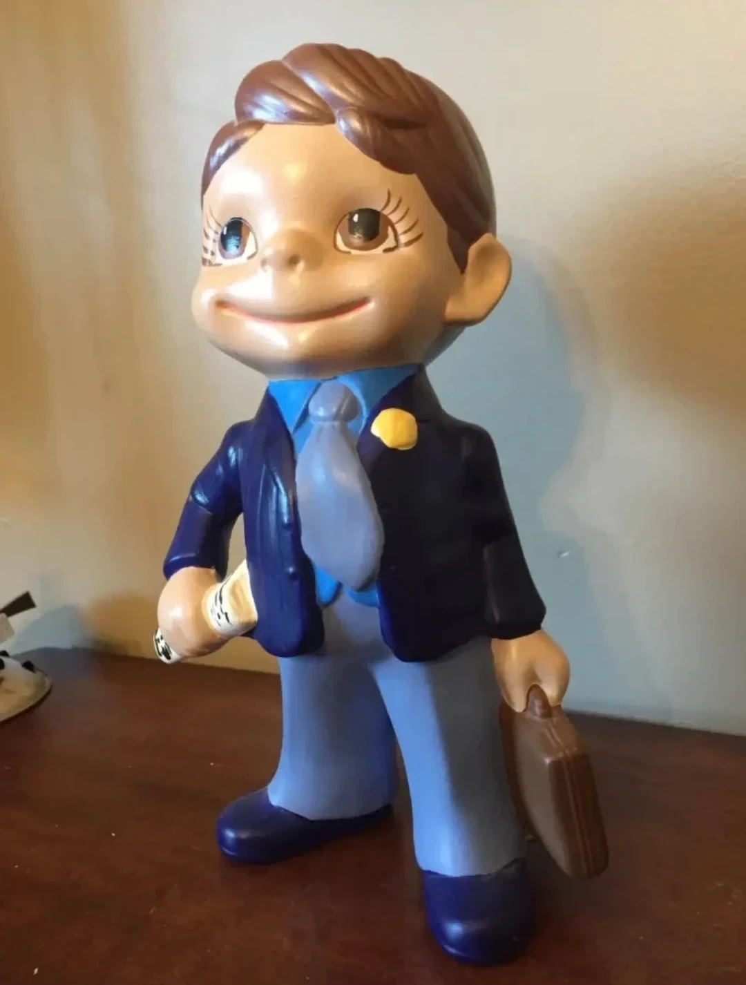 1970's Atlantic Mold Company Businessman Figurine - photo 3