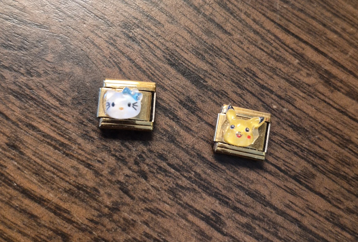 Hello Kitty & Pikachu Charm Set