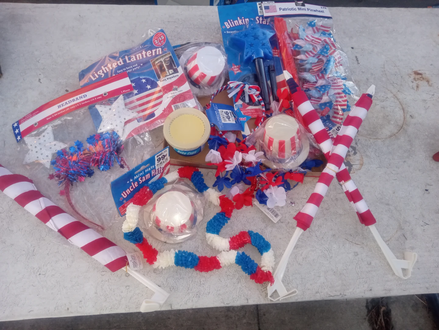 4th of July Patriotic Party Decor & Accessories Lot - photo 2
