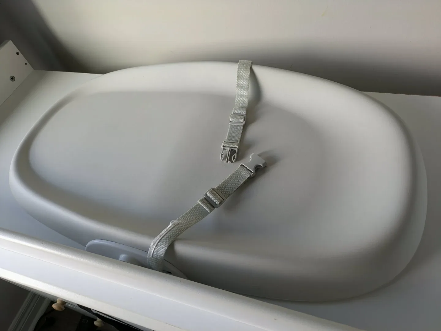 Bumbo Changing Pad - Cool Grey in good clean condition - photo 2