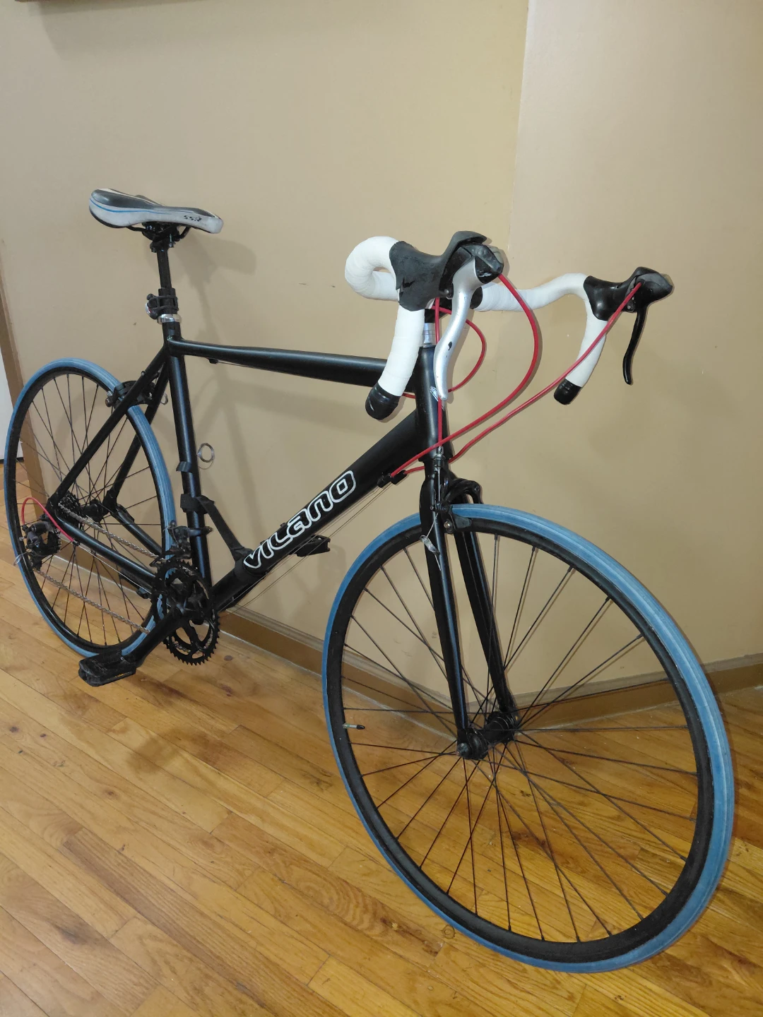 Vilano Road Bike