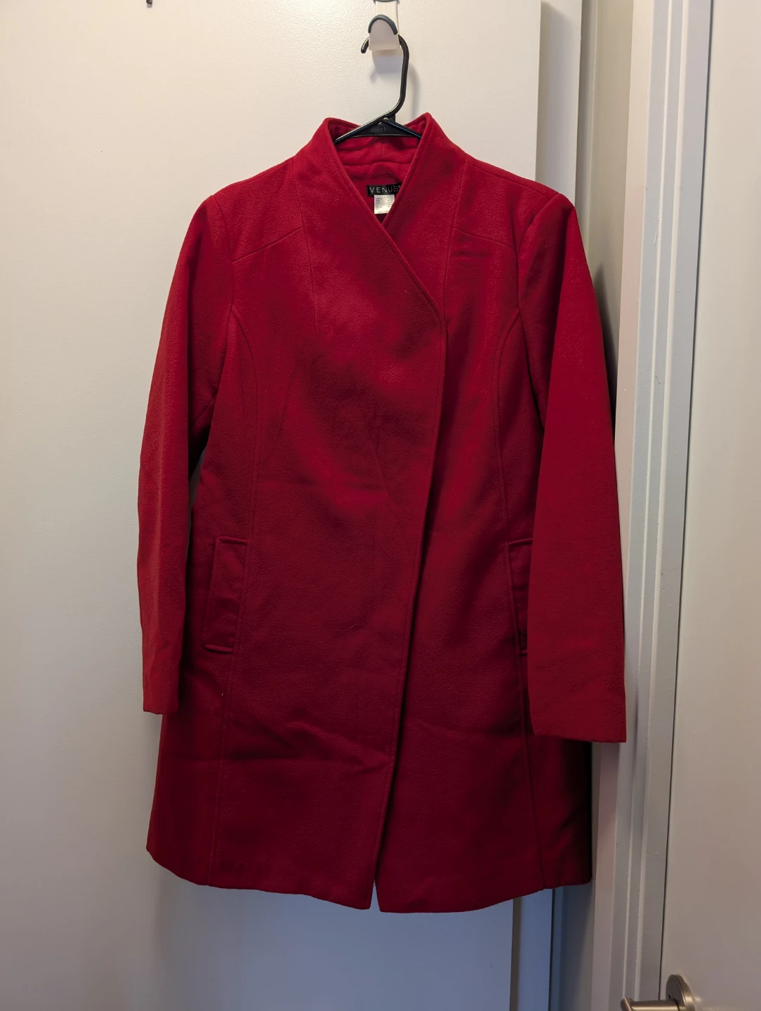VENUS Red Wool Blend Coat Size Medium