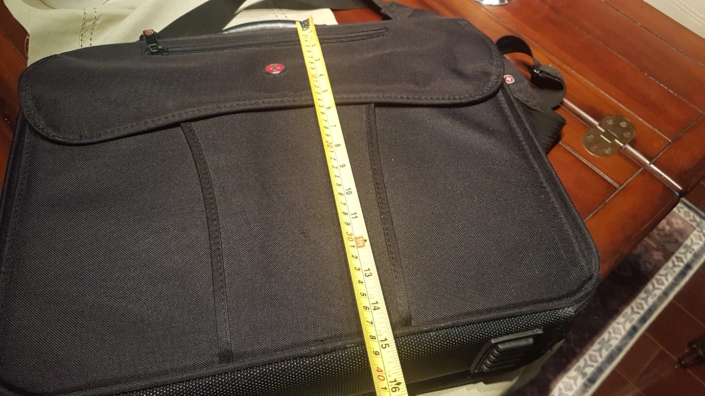 Wenger Black Laptop Bag Messenger Bag - photo 2