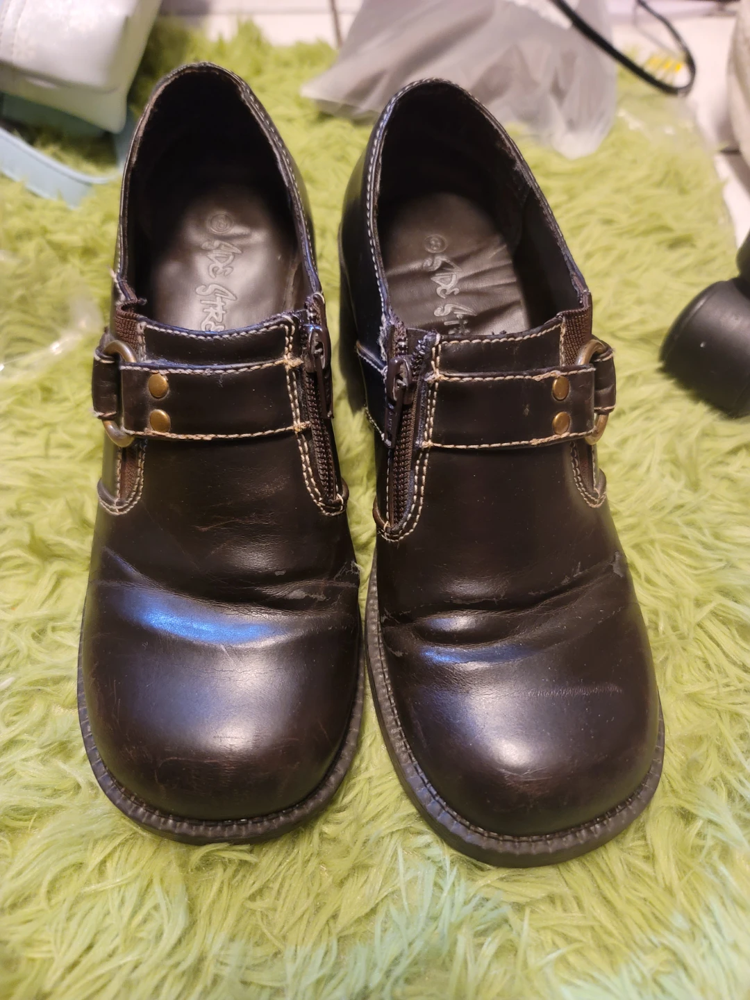 Vintage 90s loafer shoes