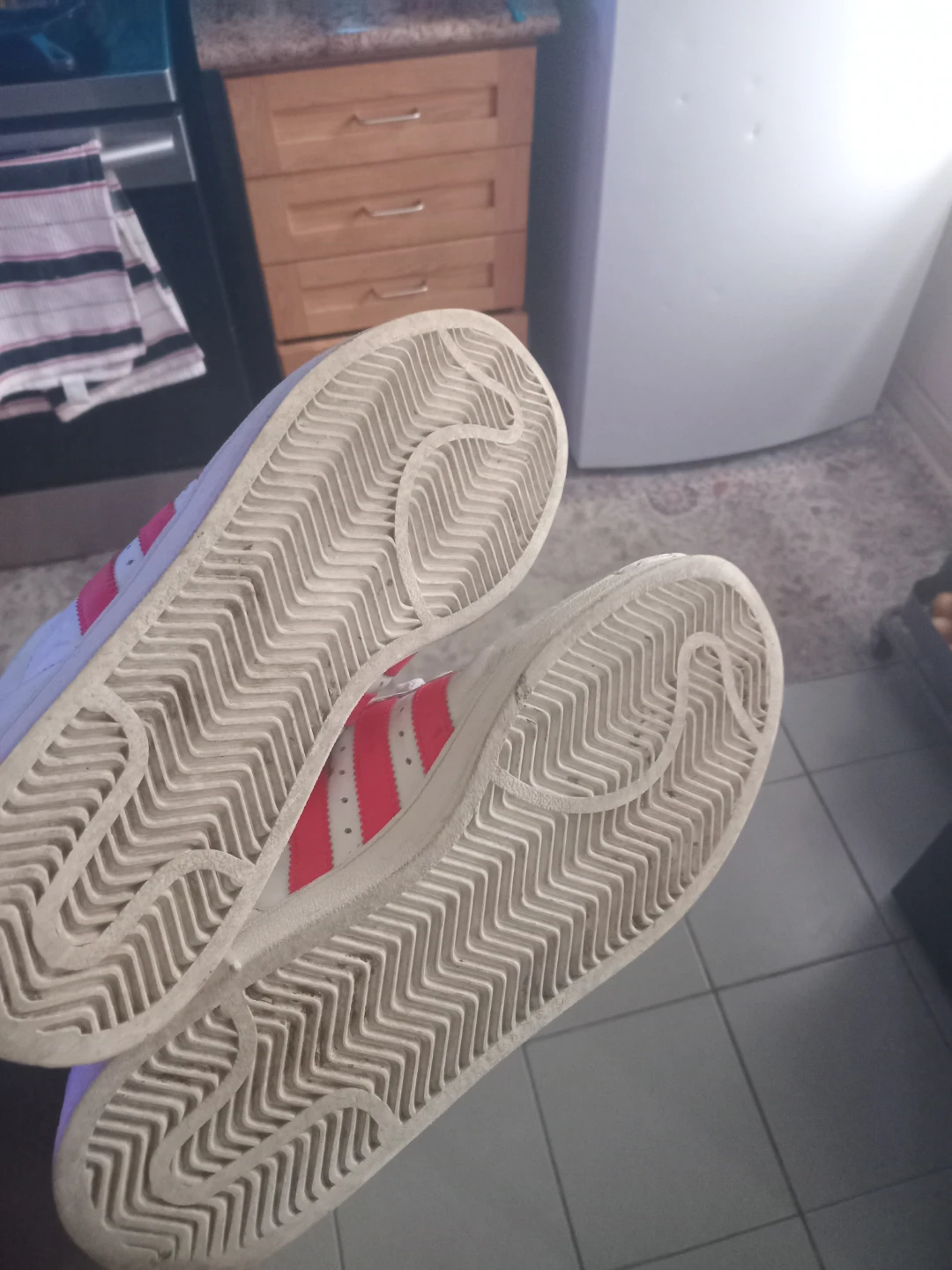 Size 9.5 addidas - photo 3
