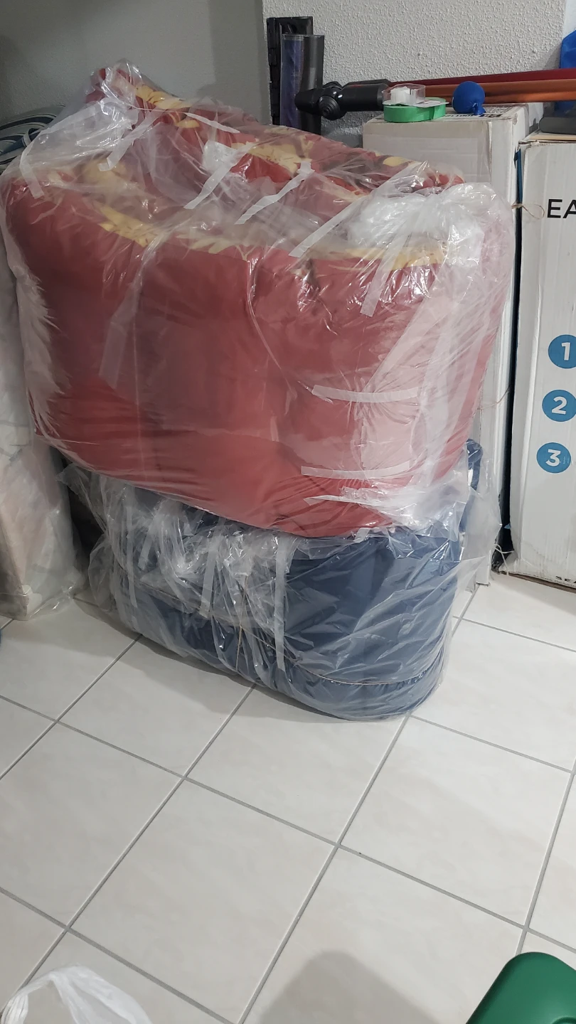 Blue and Red Cushion Sets - photo 2