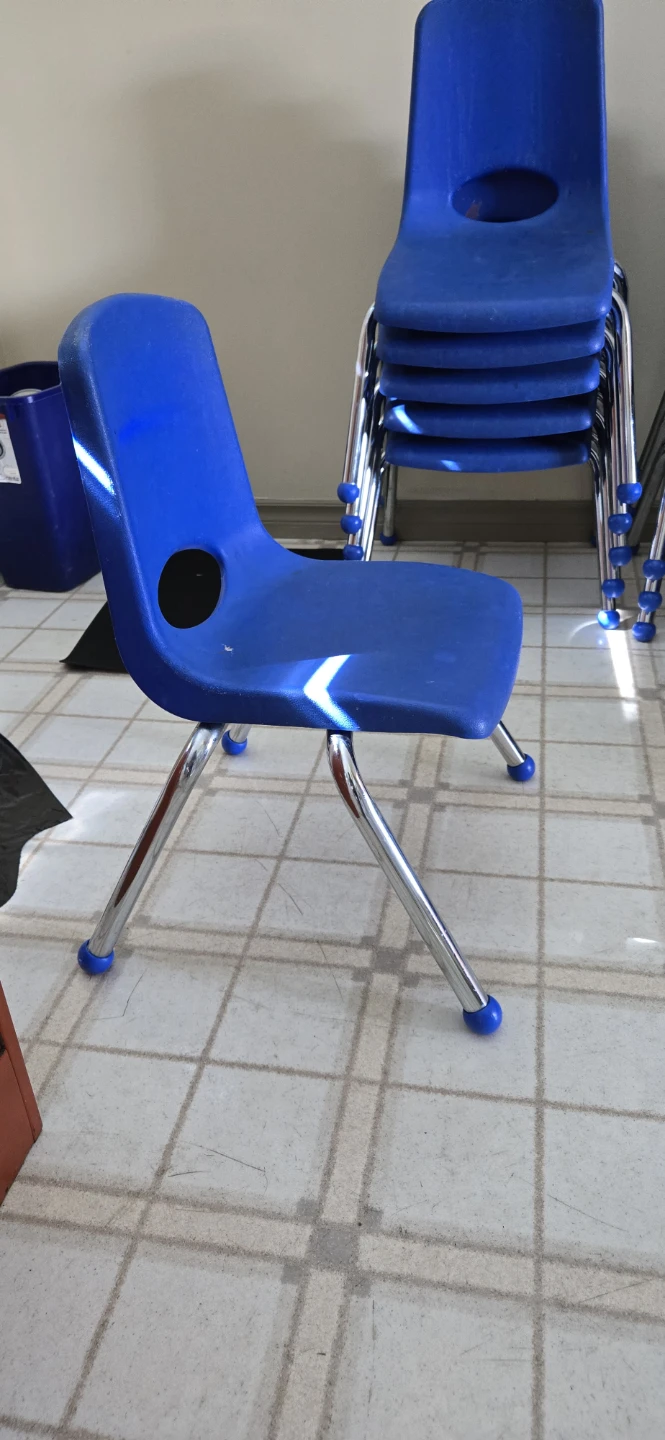 Children chairs - photo 2