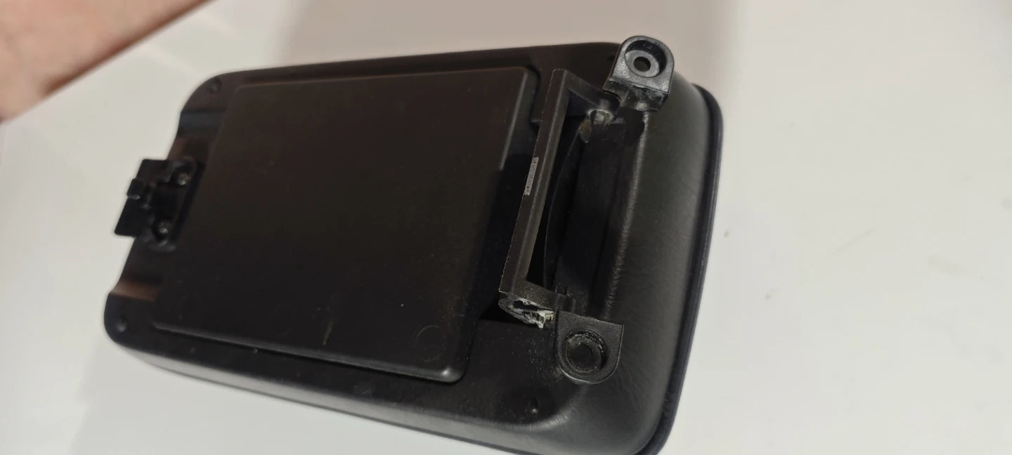 2003-2008 Toyota Matrix - Black Car Armrest - photo 3