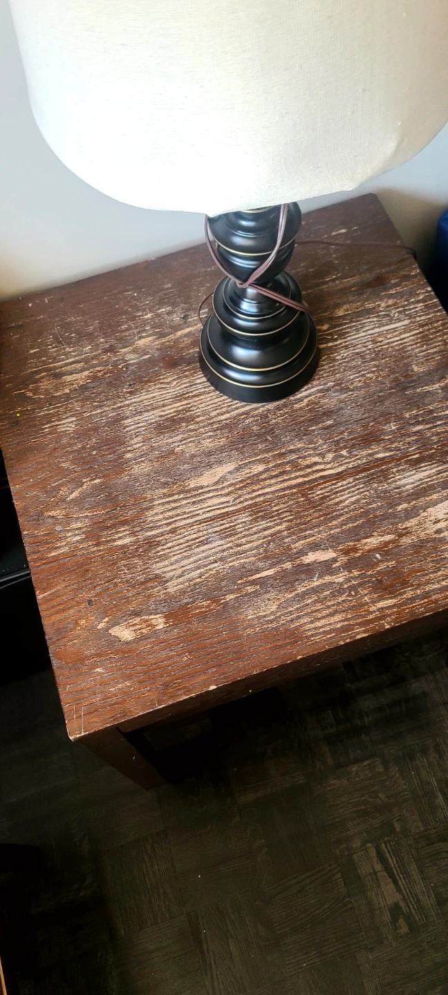 Wooden End Table 1/2 - photo 3