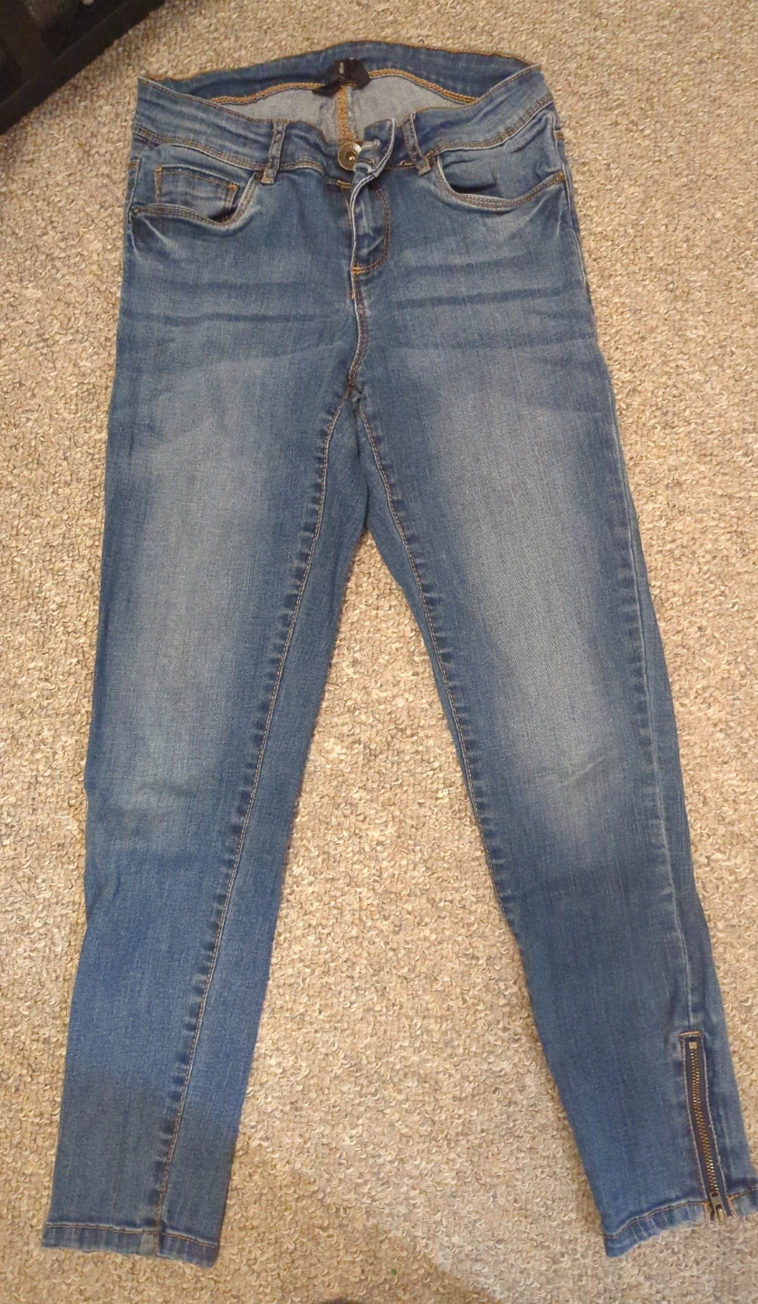 Lot of 5 Pairs of Women's Jeans - photo 2
