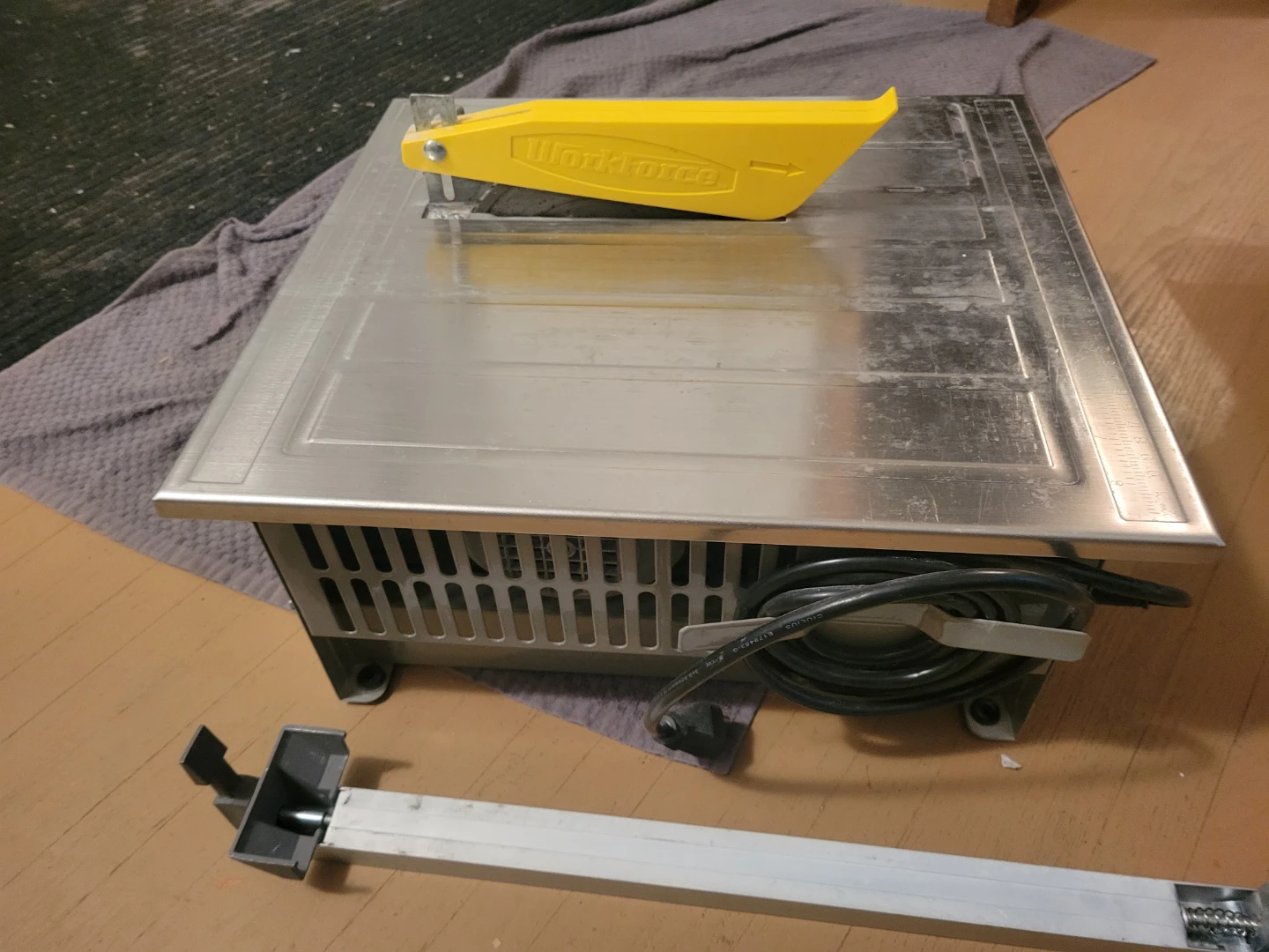 Workforce 7" Wet Tile Saw THD550 - photo 2