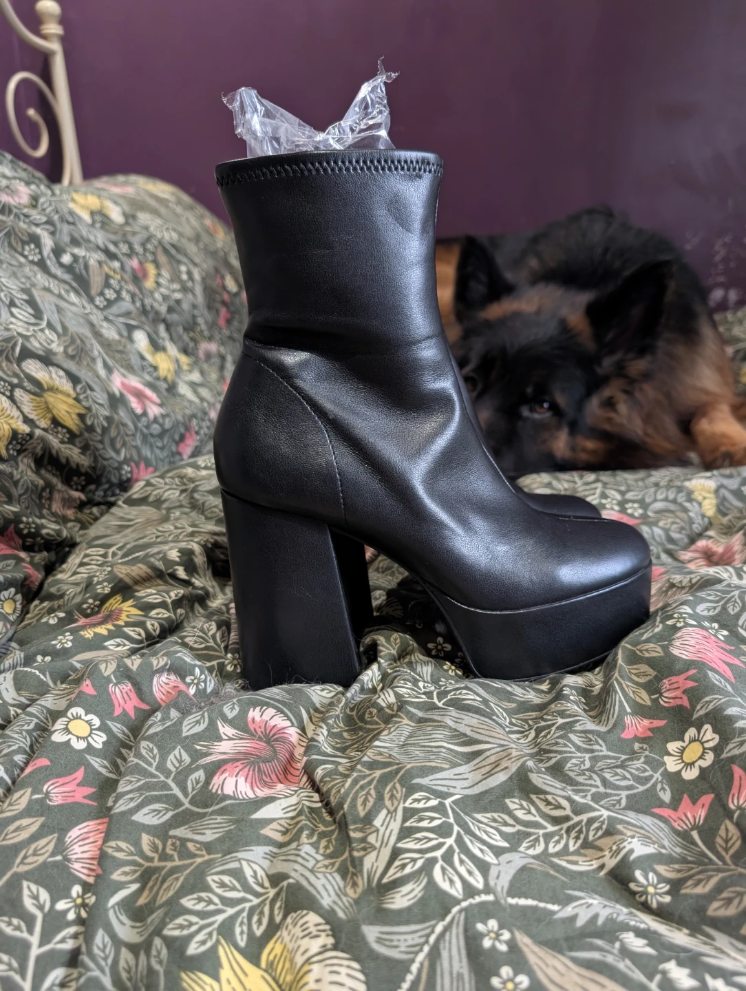 Black Platform Ankle Boots - photo 2