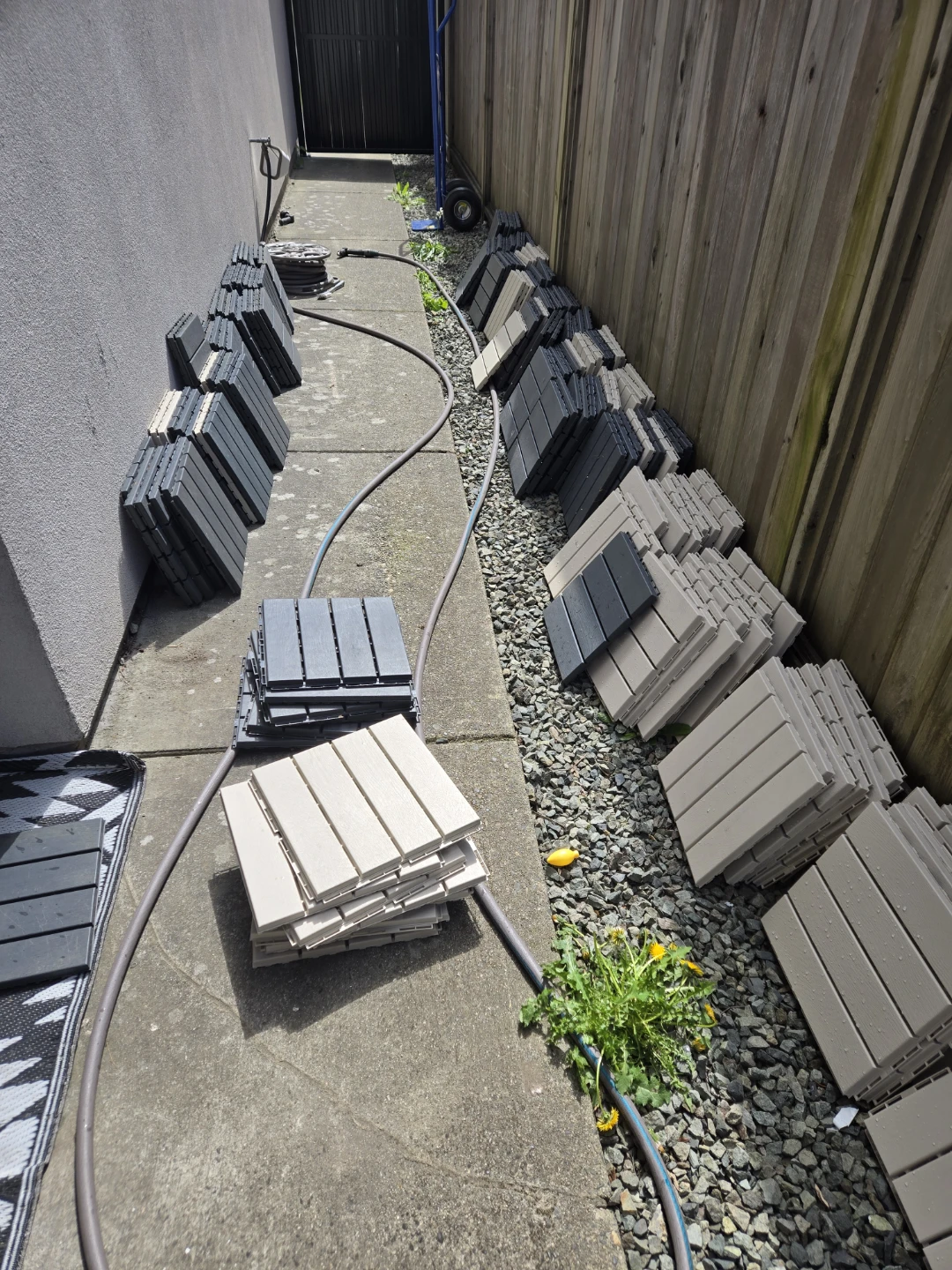 Ikea runnen tiles 1ft x 1ft - photo 3