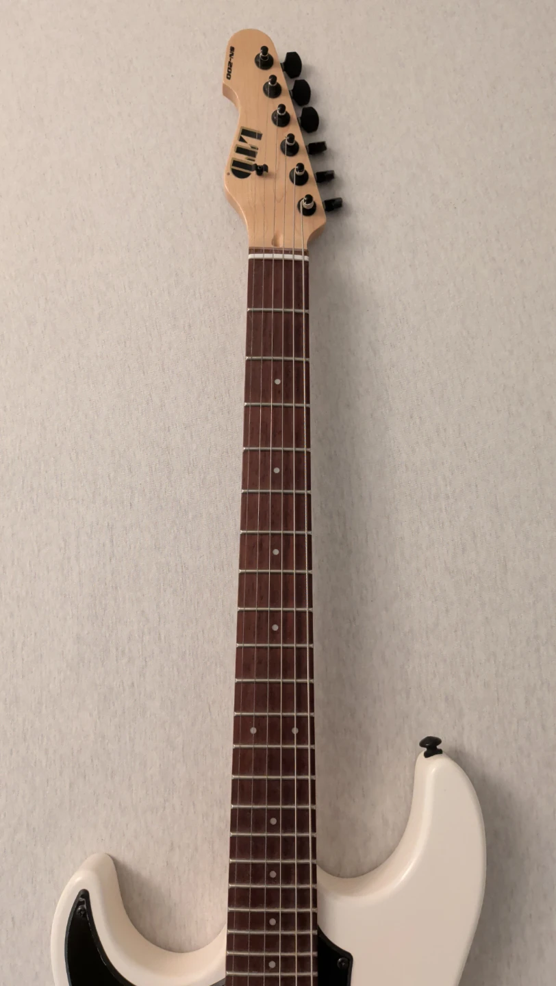 LTD SN-200 Electric Left Hand Guitar - photo 2