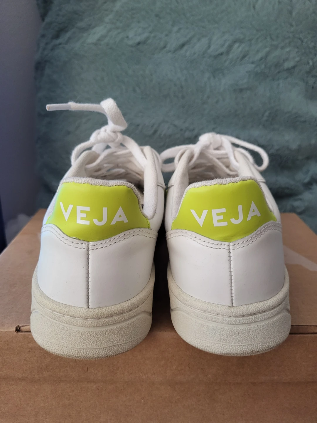 Mint Condition - VEJA Sneakers White Neon - photo 2