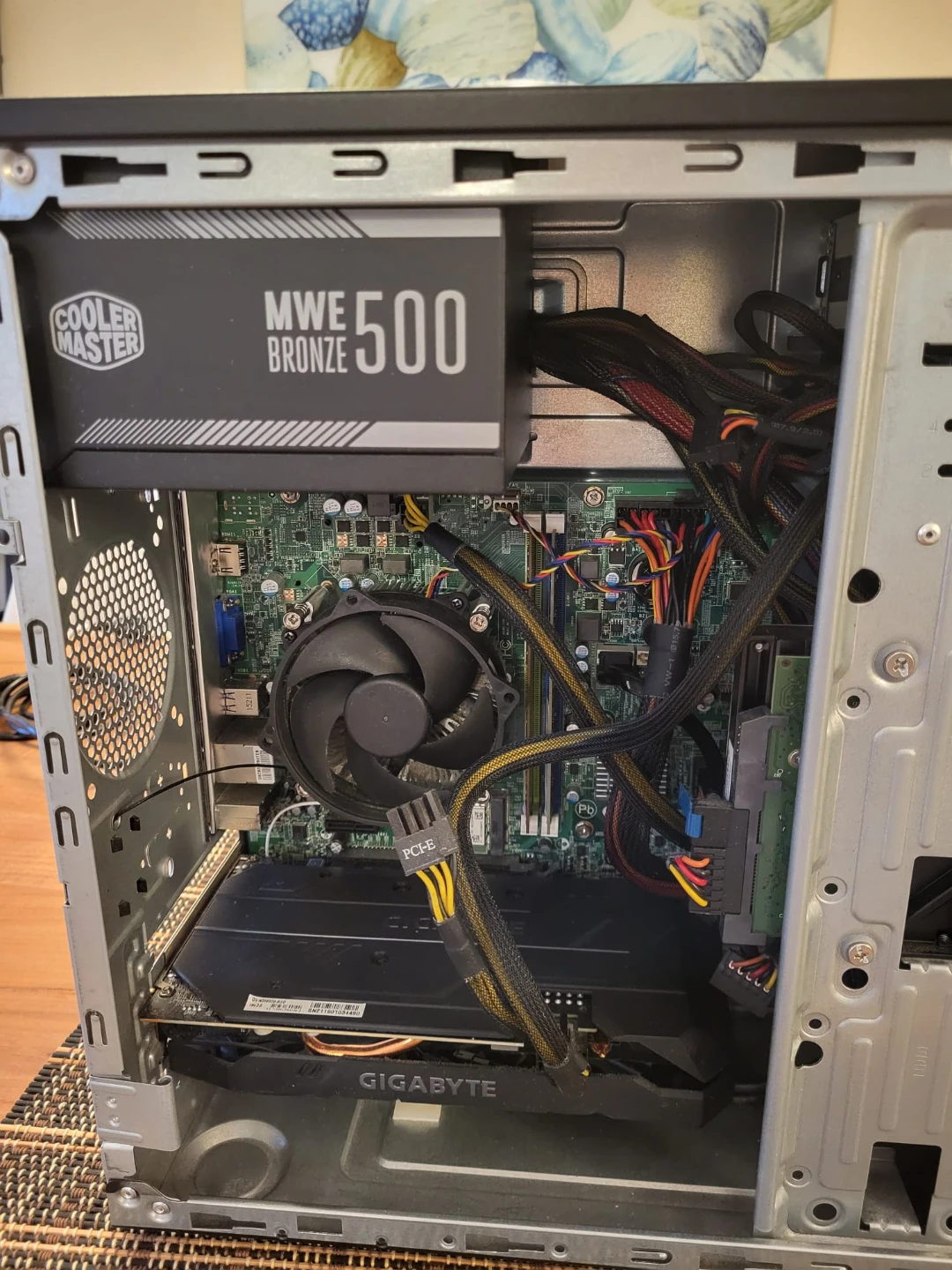 Desktop computer - photo 3