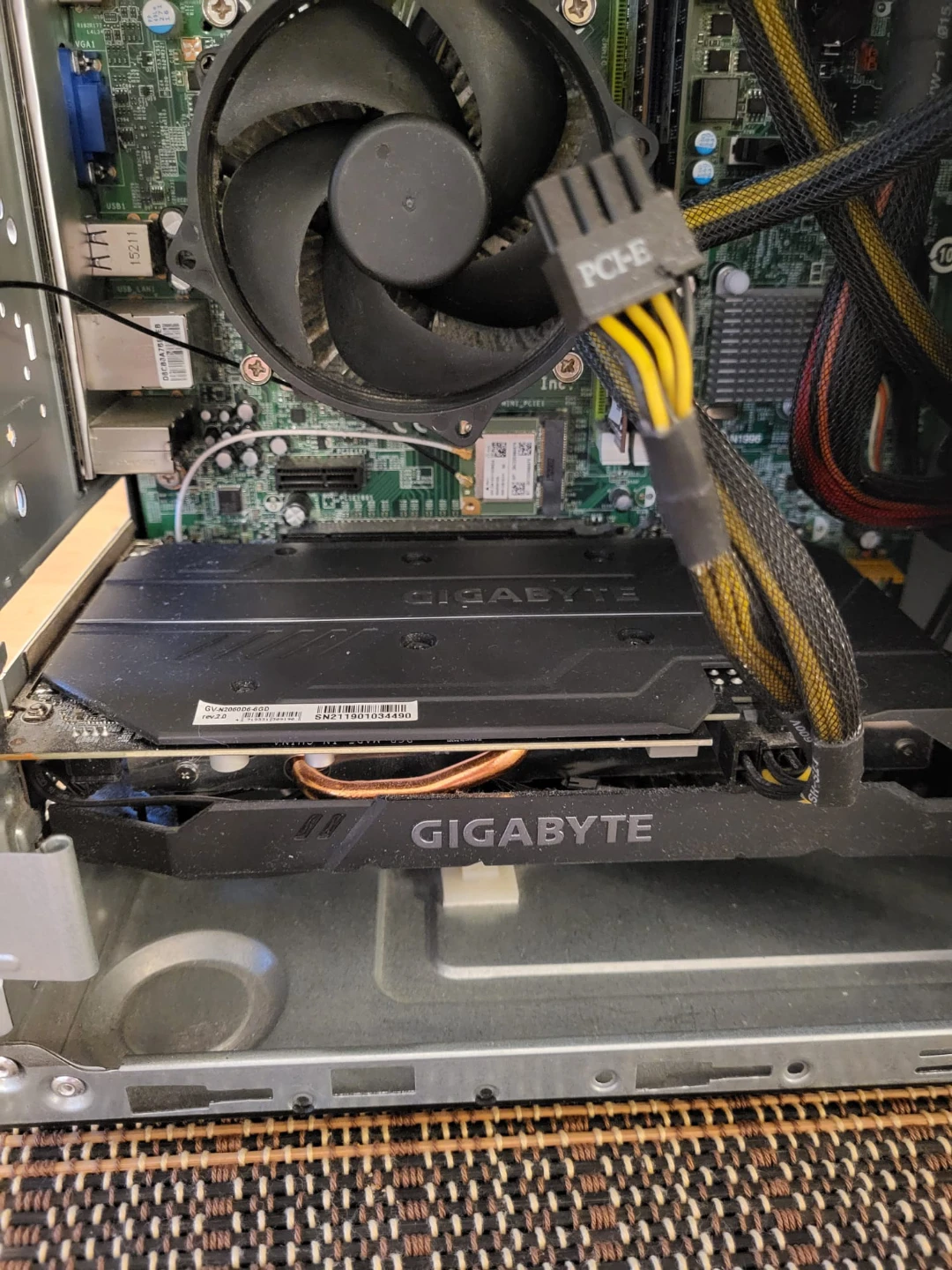 Desktop computer - photo 4