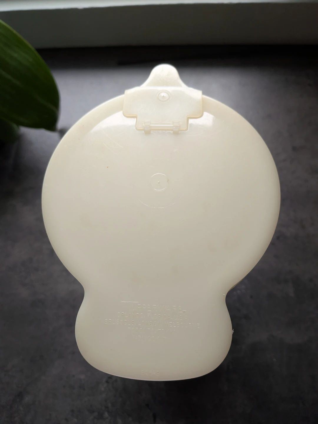 Tupperware Original Cream Pitcher with Lid - photo 2