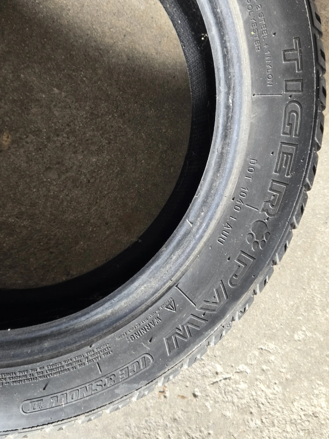 Uniroyal Tiger Paw M&S Tire